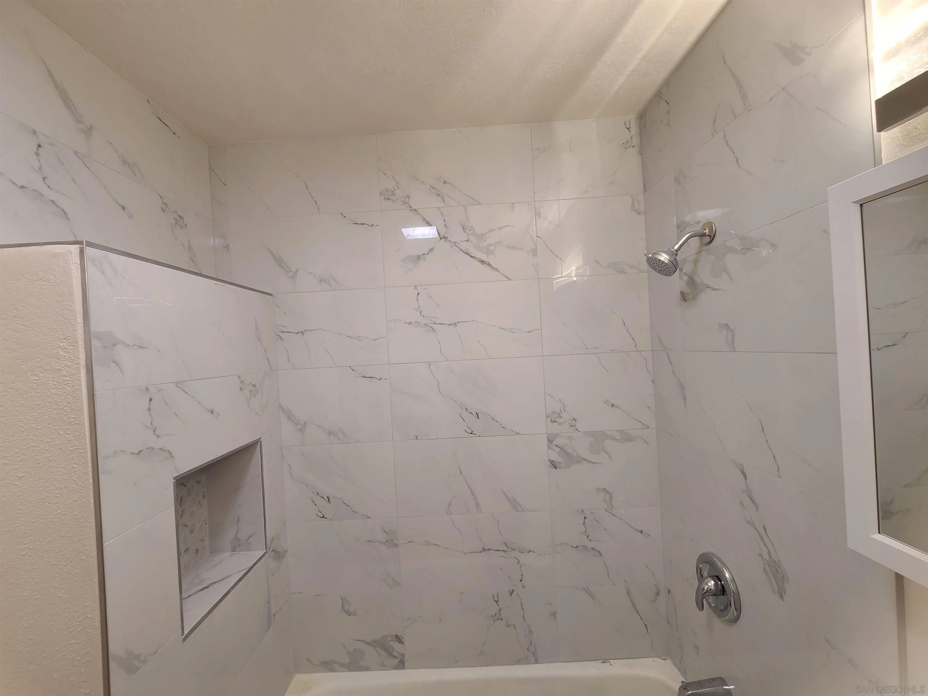 https://cdn.realtyfeed.com/cdn/127/250032672/87b3dff2fd9aa0b3050e4ace98058679.webp