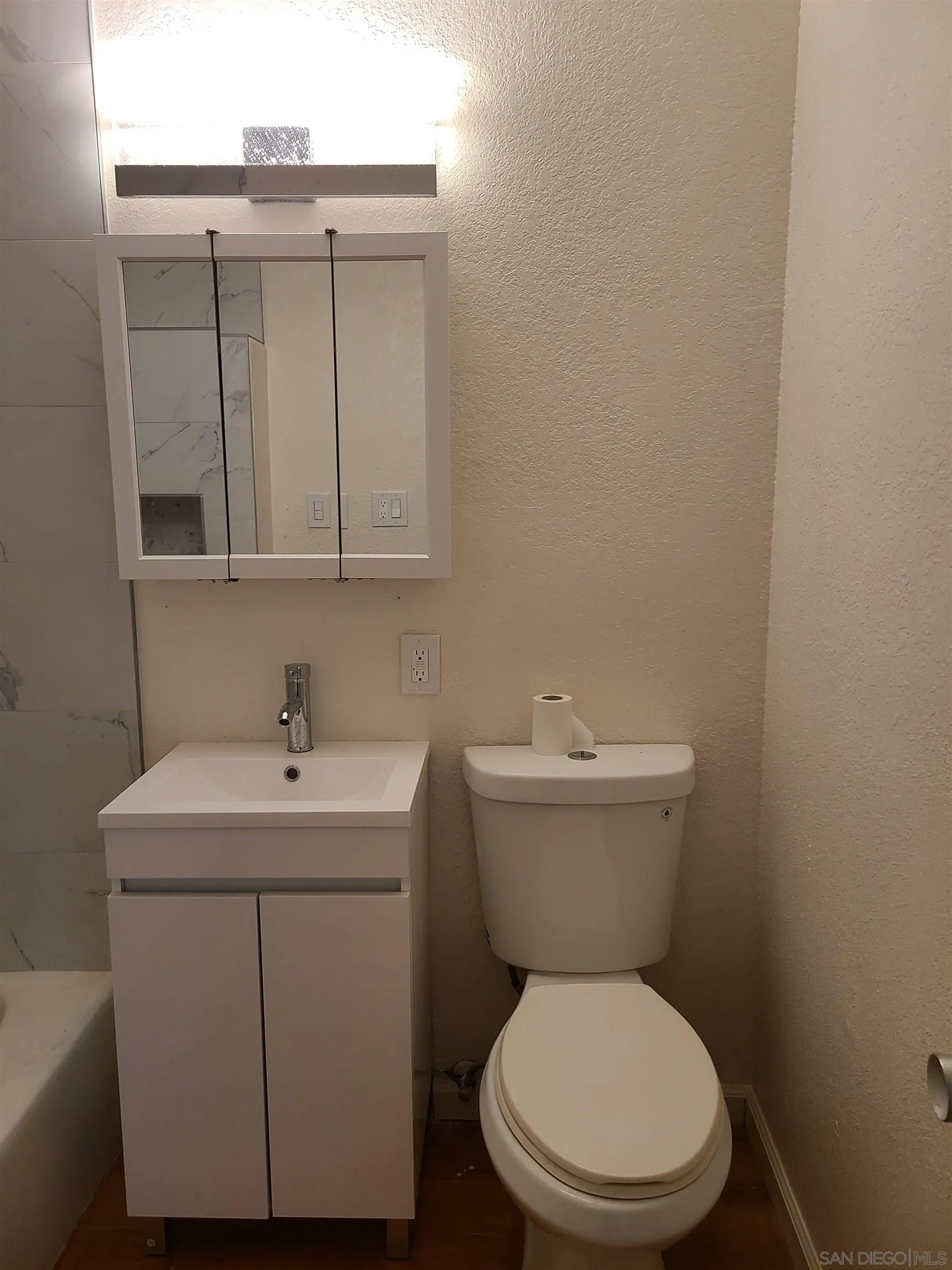 https://cdn.realtyfeed.com/cdn/127/250032672/c02a4df523055e7a06450d61dba608a3.webp