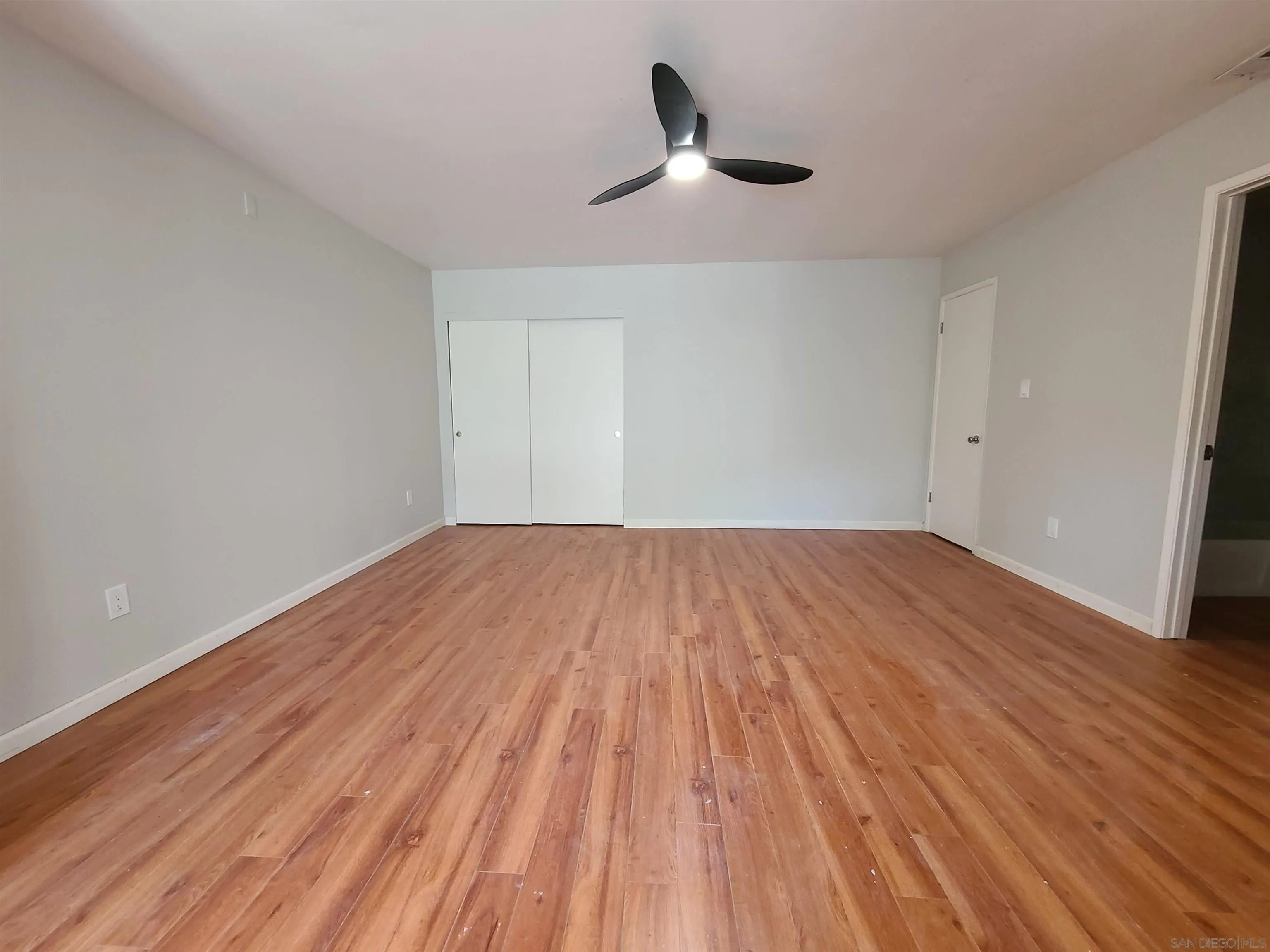 https://cdn.realtyfeed.com/cdn/127/250032672/dcbc7775cb6b0aff3dbc7300a6b1dbe5.webp
