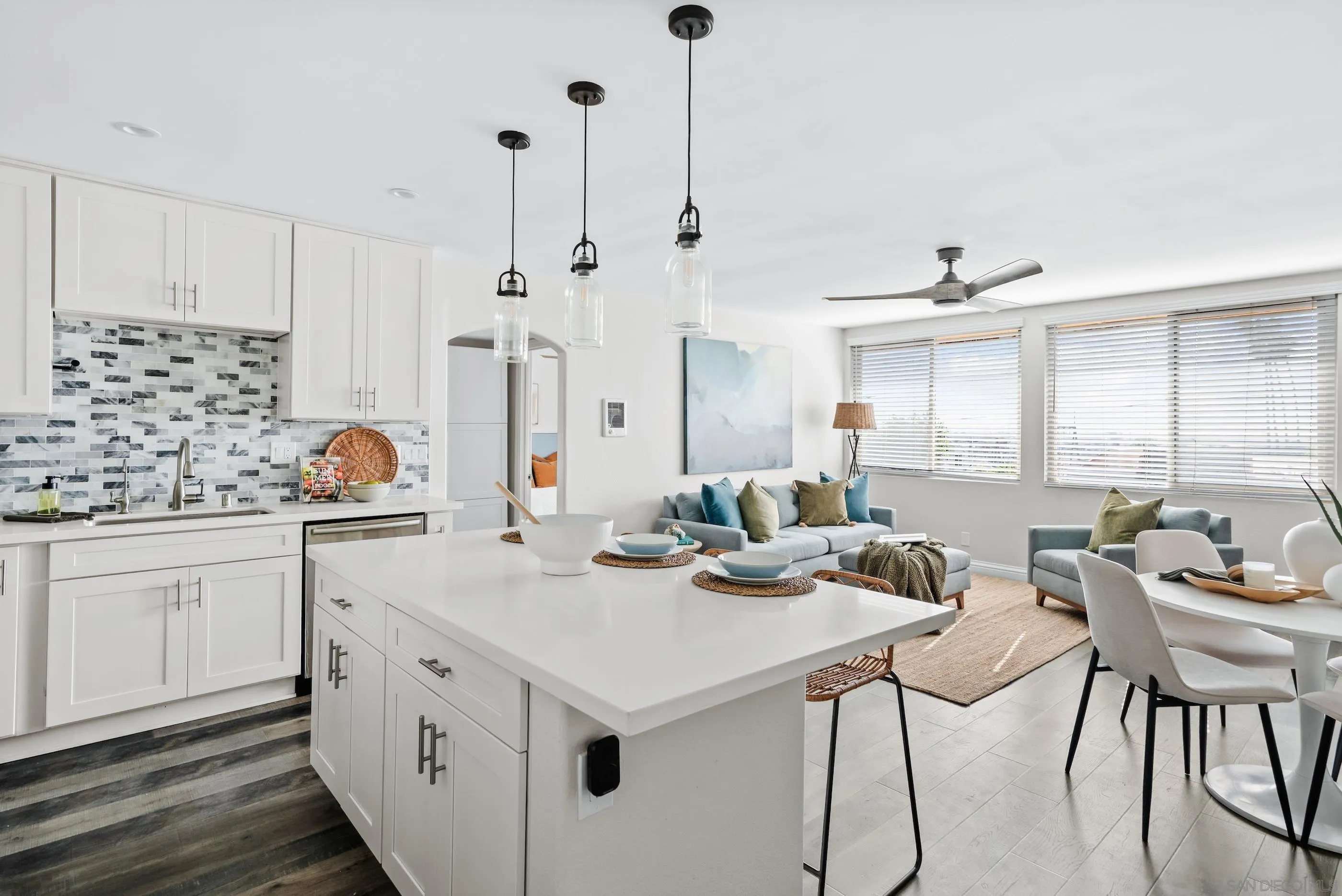 Photo #5: 250032677 Listing 