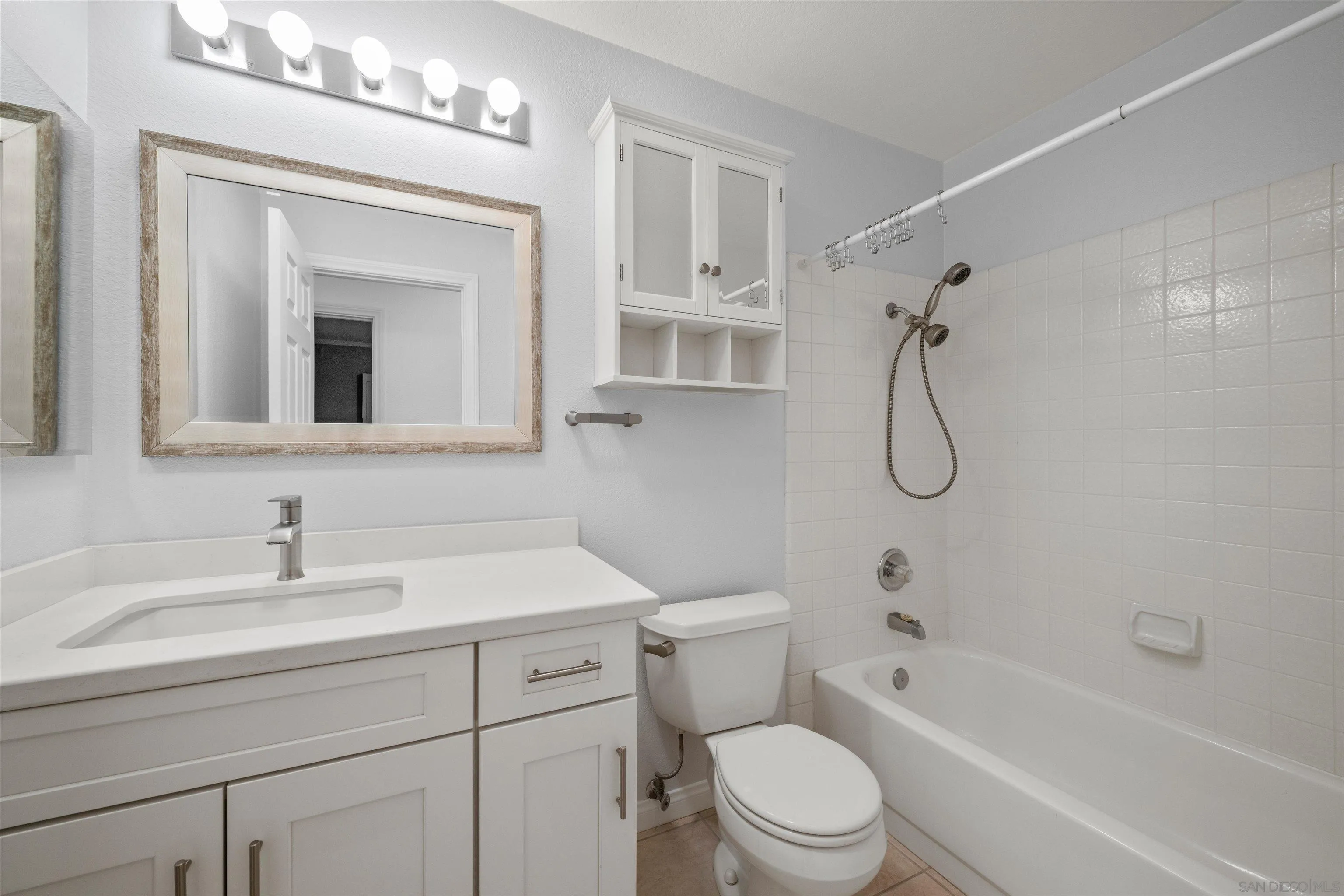 https://cdn.realtyfeed.com/cdn/127/250032698/9e31950464d41c038e2f491112a13feb.webp