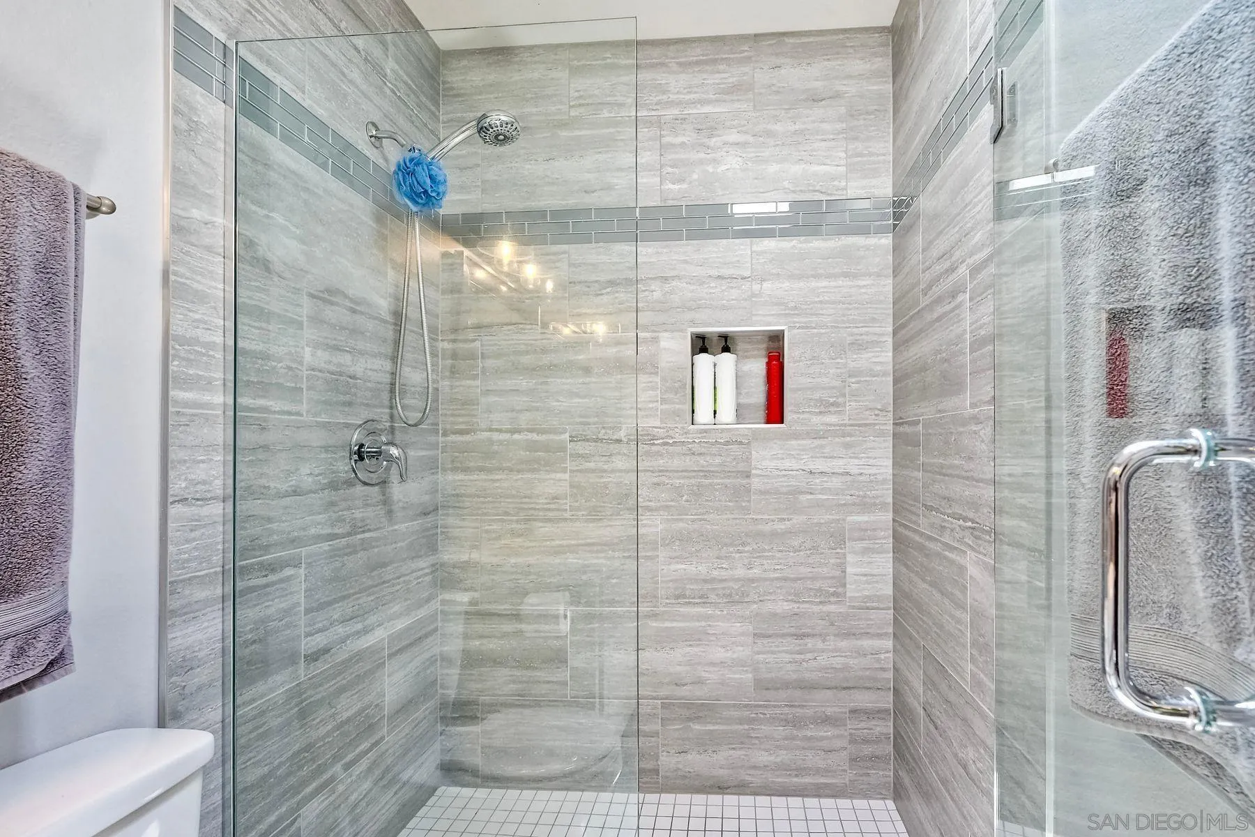 Photo #12: 250032704 Listing: Photo #12