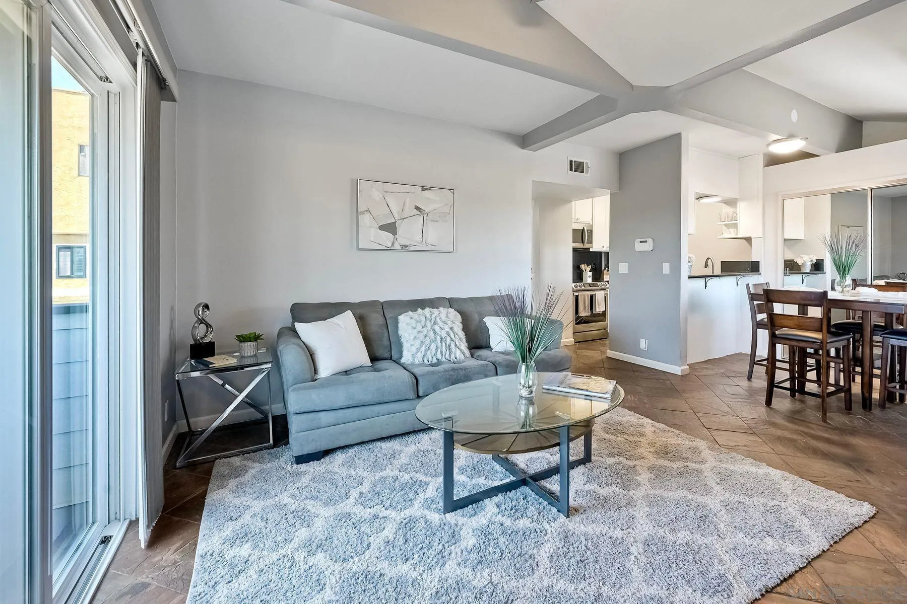 Photo #5: 250032704 Listing 