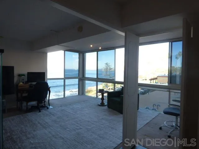 https://cdn.realtyfeed.com/cdn/127/250032722/077206c69405586646b48a2975022f92.webp