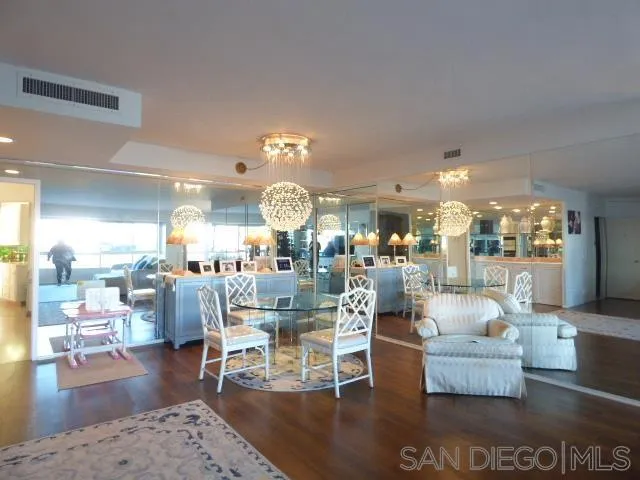 https://cdn.realtyfeed.com/cdn/127/250032722/5db724ffada723316cb8ef7c31767e20.webp