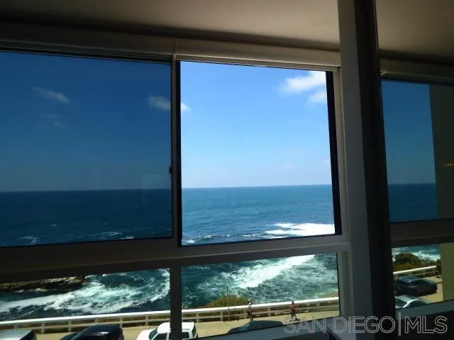 https://cdn.realtyfeed.com/cdn/127/250032722/8ef8f7ac3c10cd5eb2fa11c70e5d849d.webp