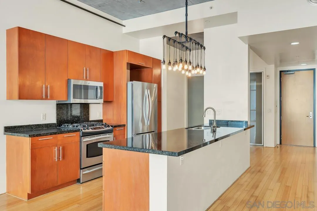 Photo #6: 250032725 Listing 