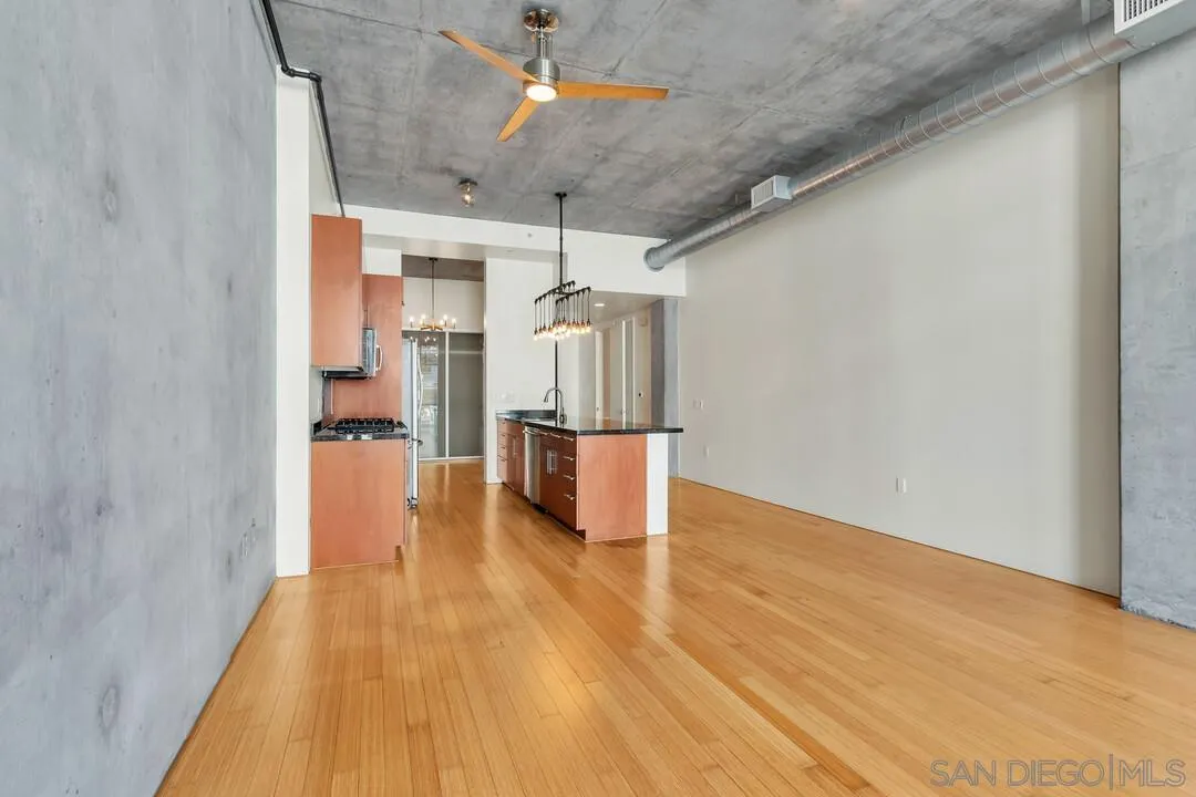 Photo #16: 250032725 Listing: Photo #16