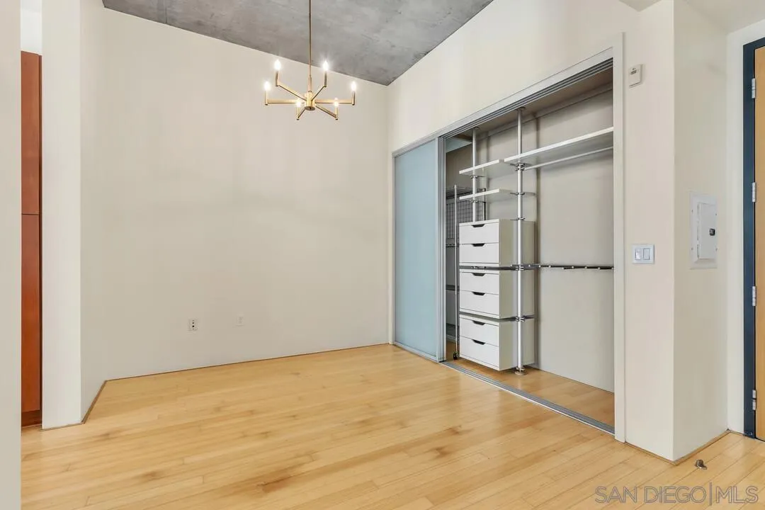Photo #18: 250032725 Listing: Photo #18