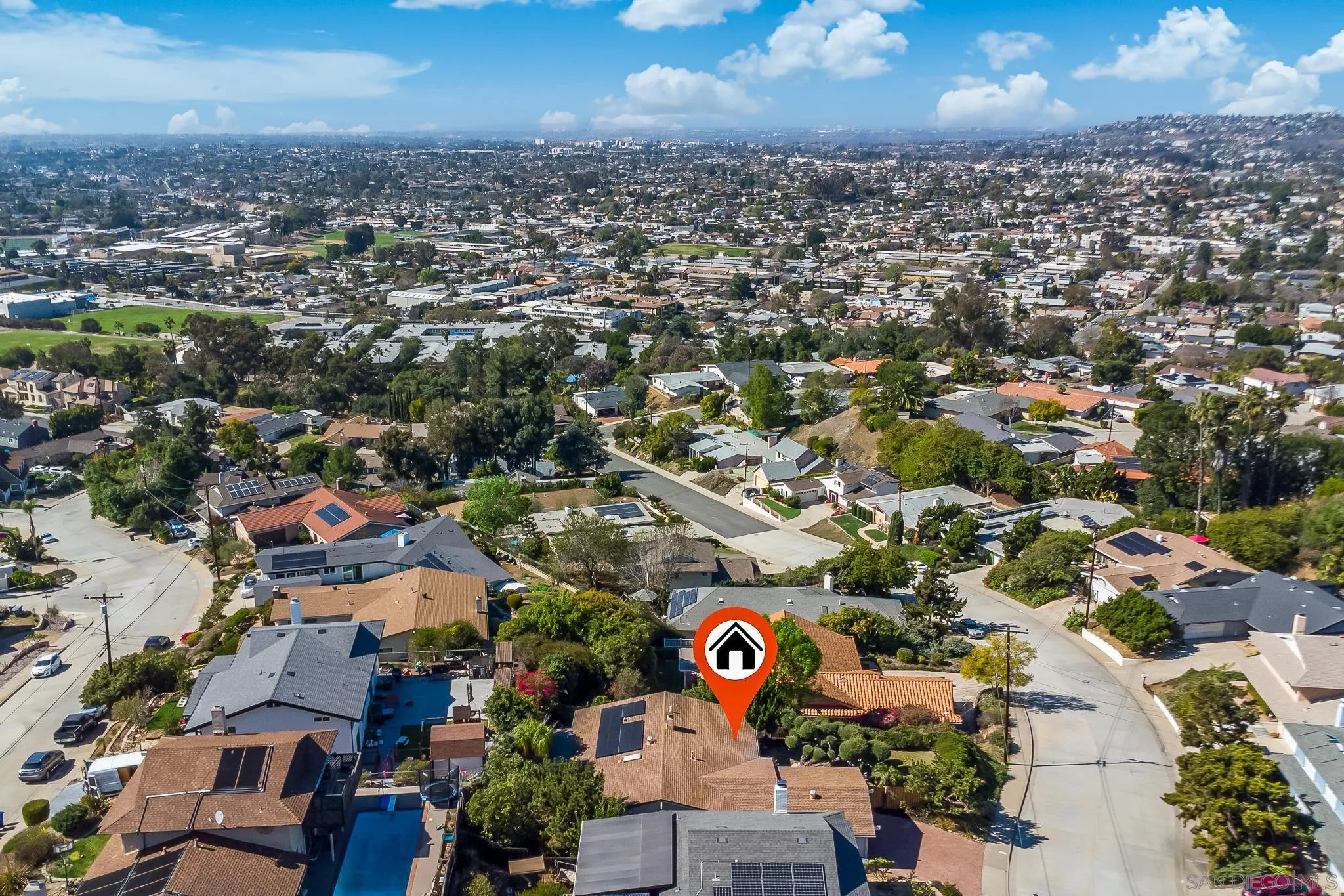 https://cdn.realtyfeed.com/cdn/127/250032744/0ea4734b228659ba9da210a6138d6e73.webp