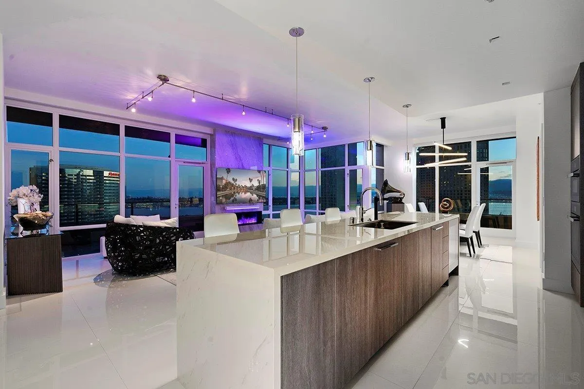https://cdn.realtyfeed.com/cdn/127/250032759/23938a06da7530ef6fb557188699e151.webp