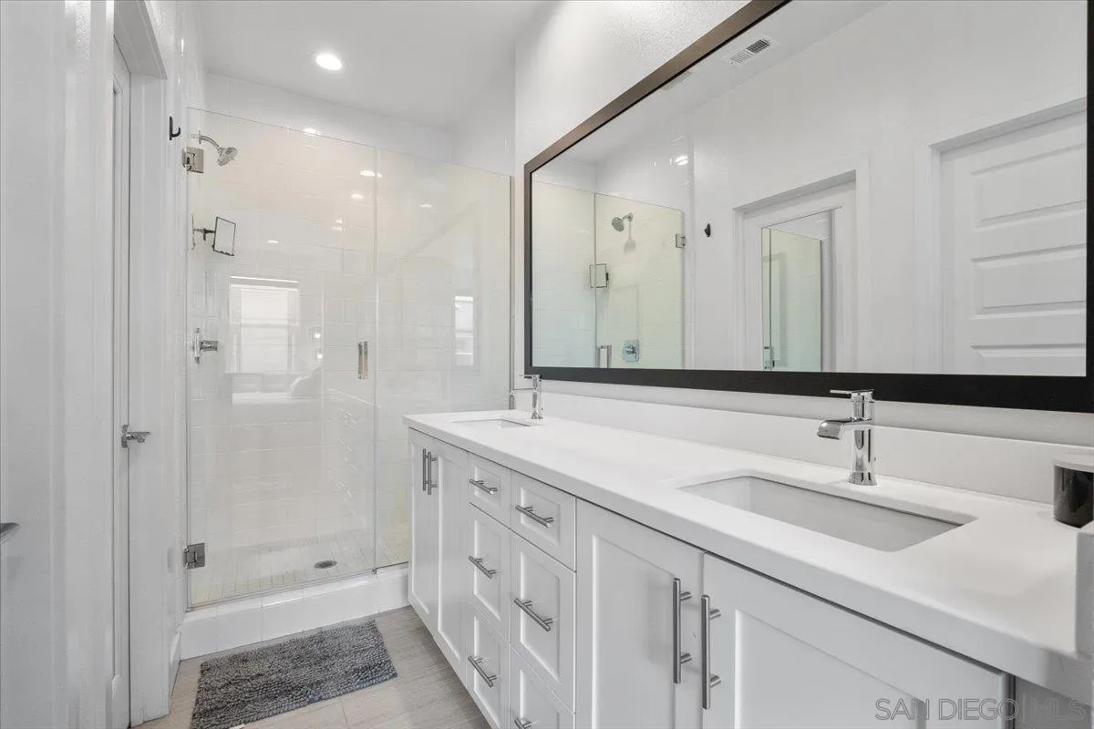 Photo #21: 250032763 Listing: Photo #21