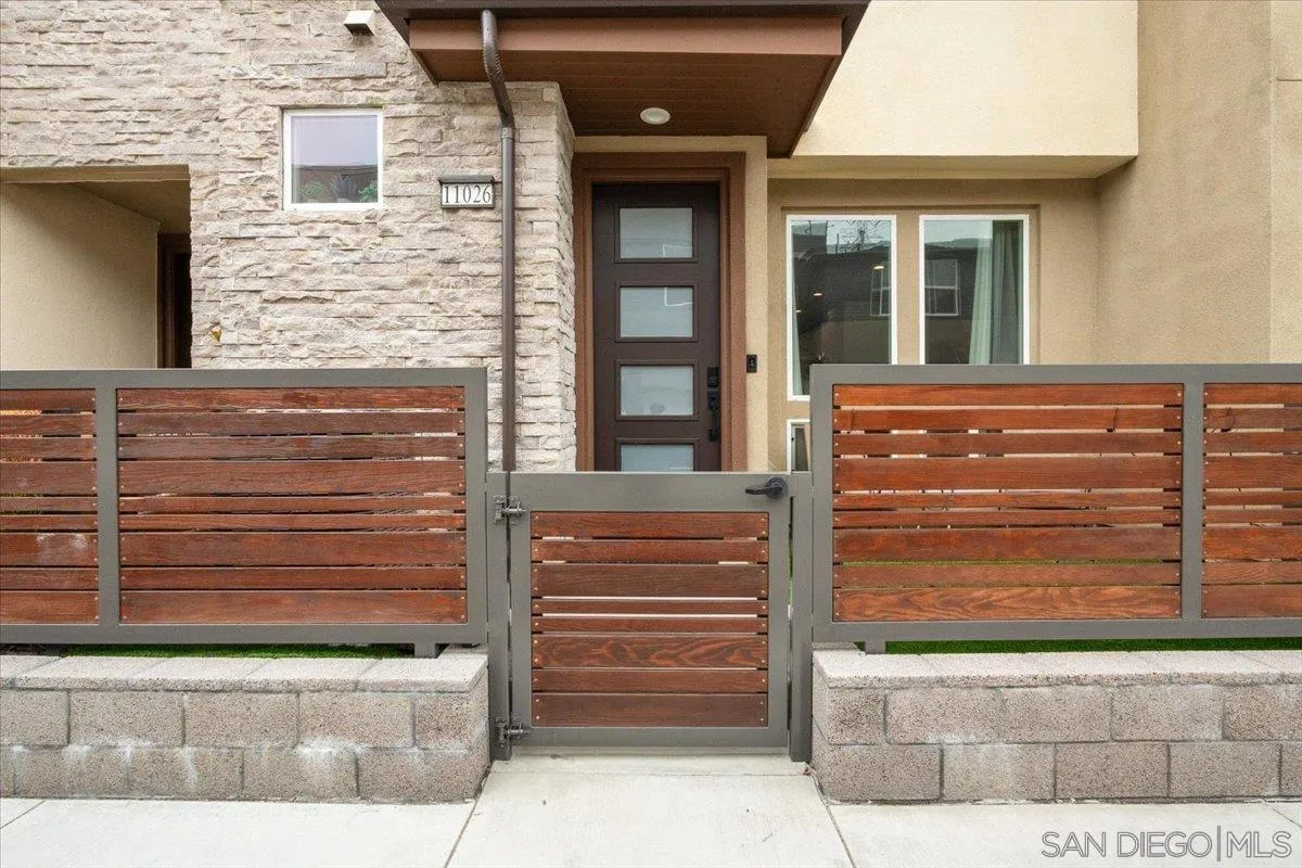 Photo #5: 250032763 Listing 