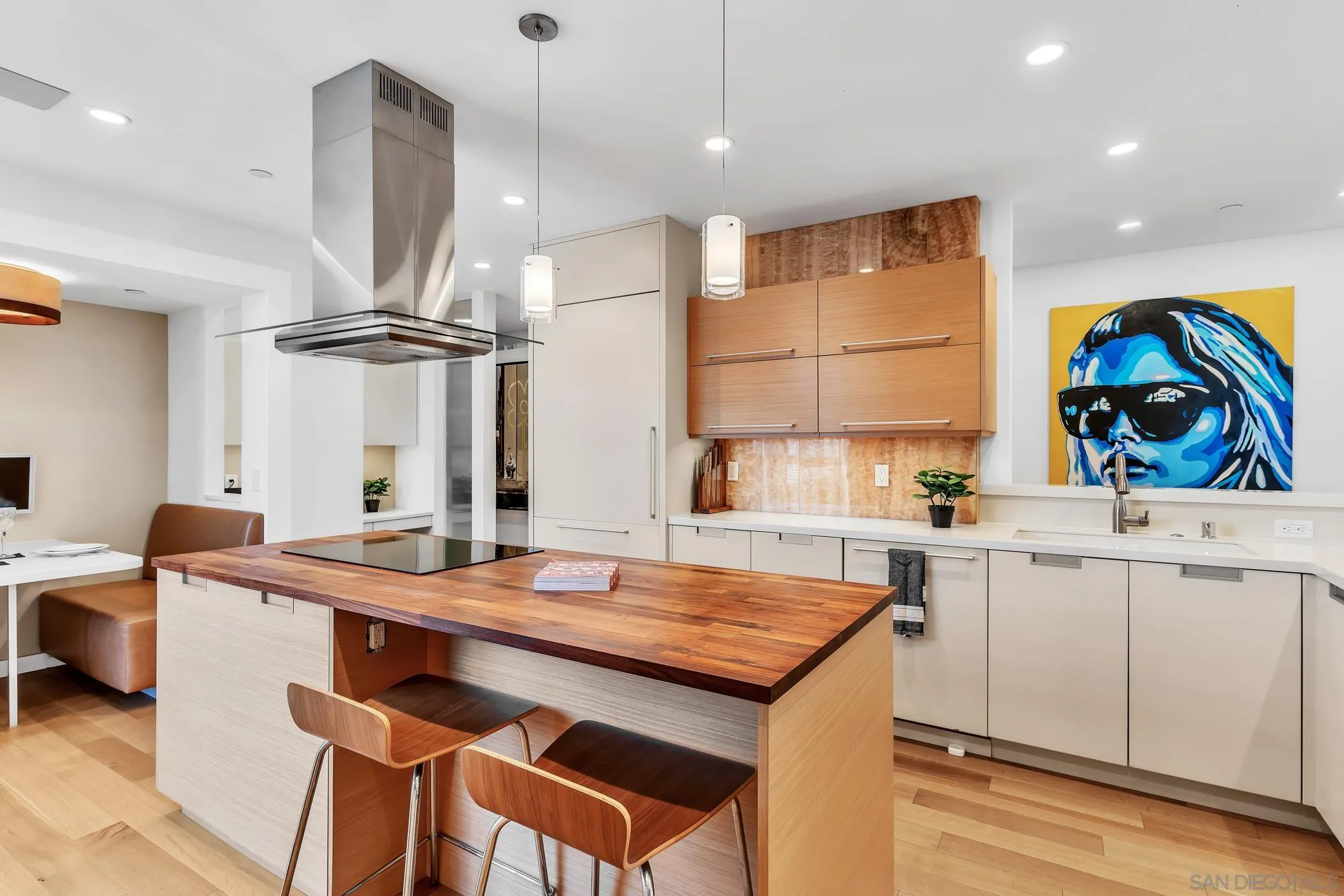 Photo #4: 250032782 Listing 