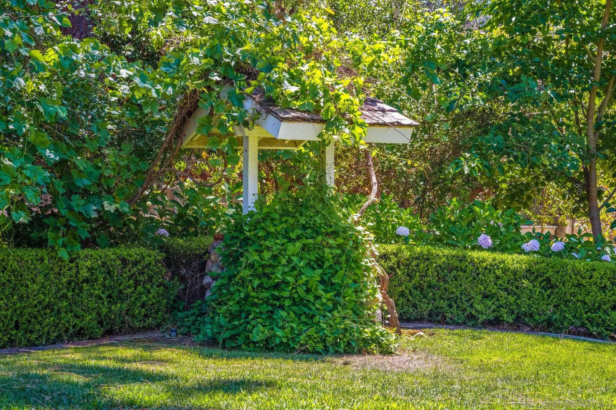 https://cdn.realtyfeed.com/cdn/127/250032783/bb951b79f1788e68c0fdba800ed13dc9.webp