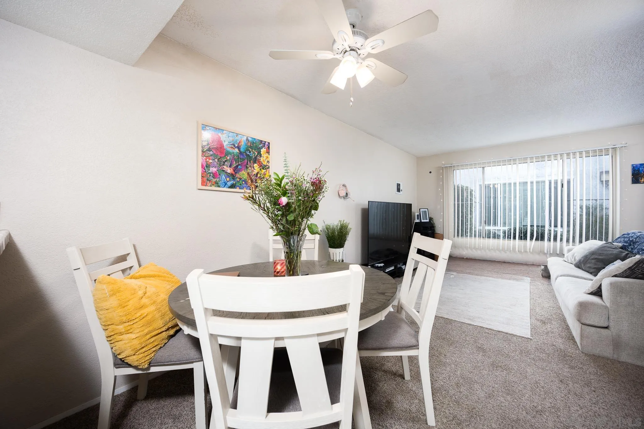 https://cdn.realtyfeed.com/cdn/127/250032795/e1b7e9ce75829b673639efa5465178cb.webp