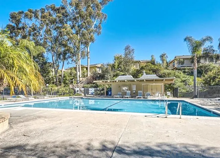 https://cdn.realtyfeed.com/cdn/127/250032797/51c6f80ea22d9bc0c57ffa3e4b90d1ce.webp