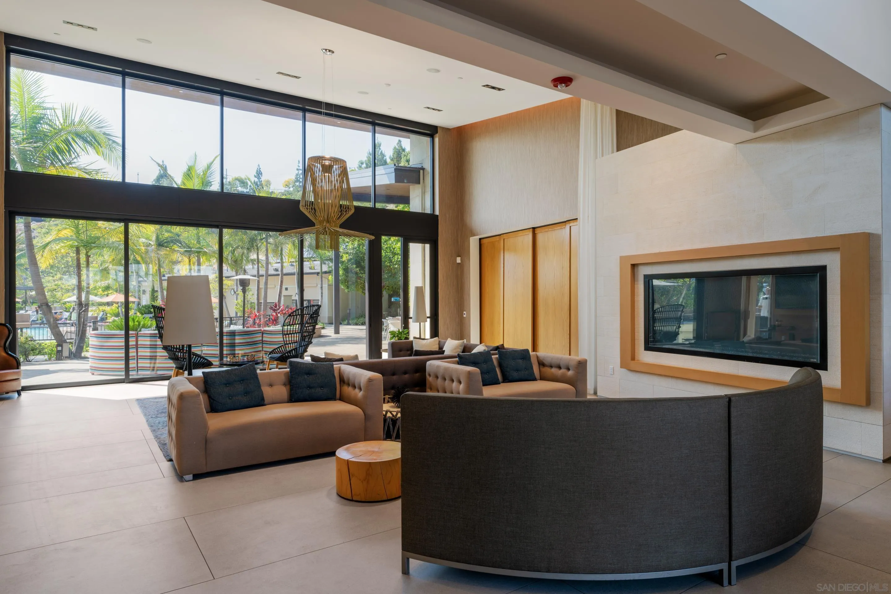 https://cdn.realtyfeed.com/cdn/127/250032808/ad8f1b58b3a00483a7d8e59f946f32f2.webp