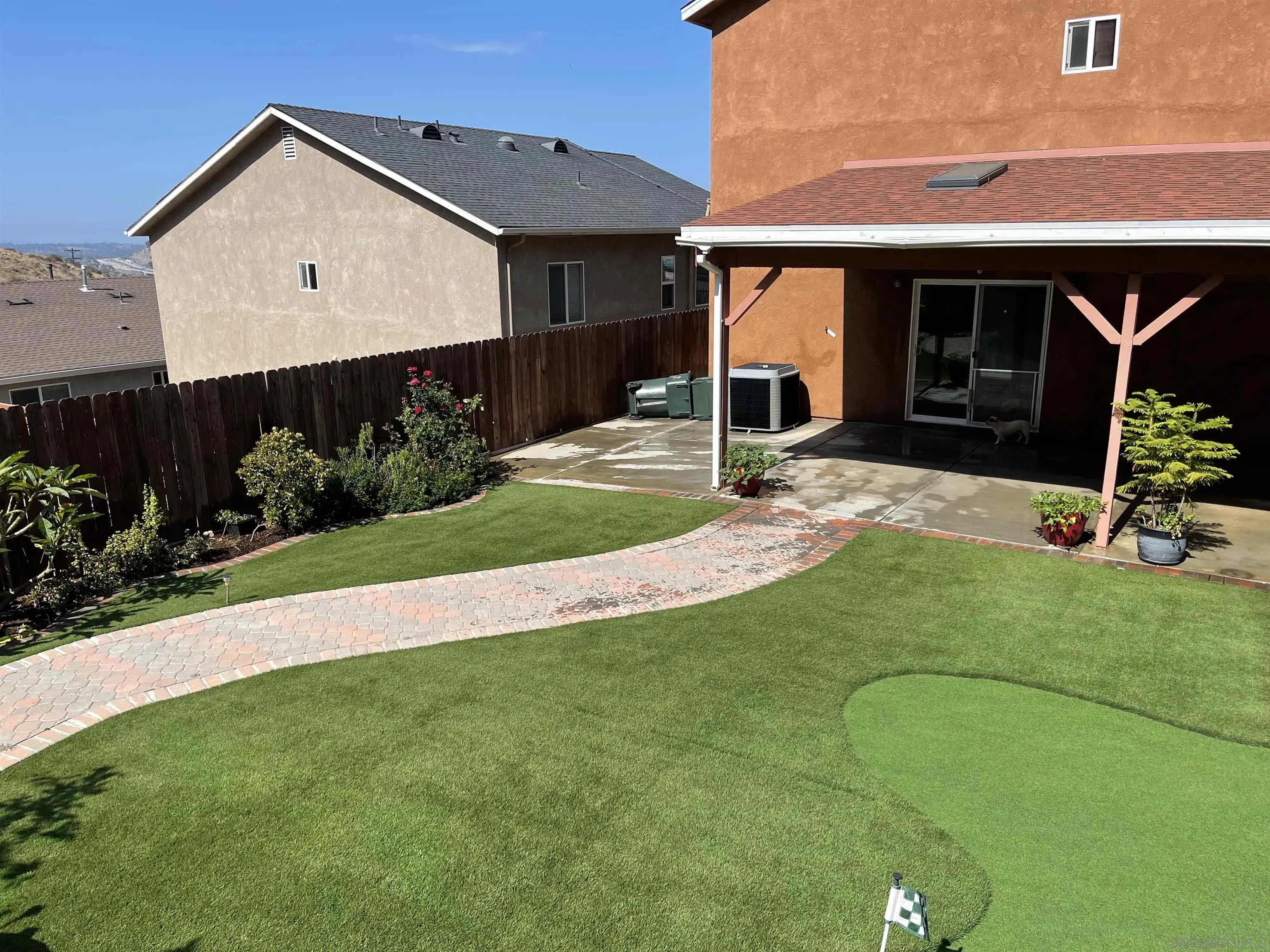 https://cdn.realtyfeed.com/cdn/127/250032809/43514c87a27842c719aba4cc6f791cff.webp