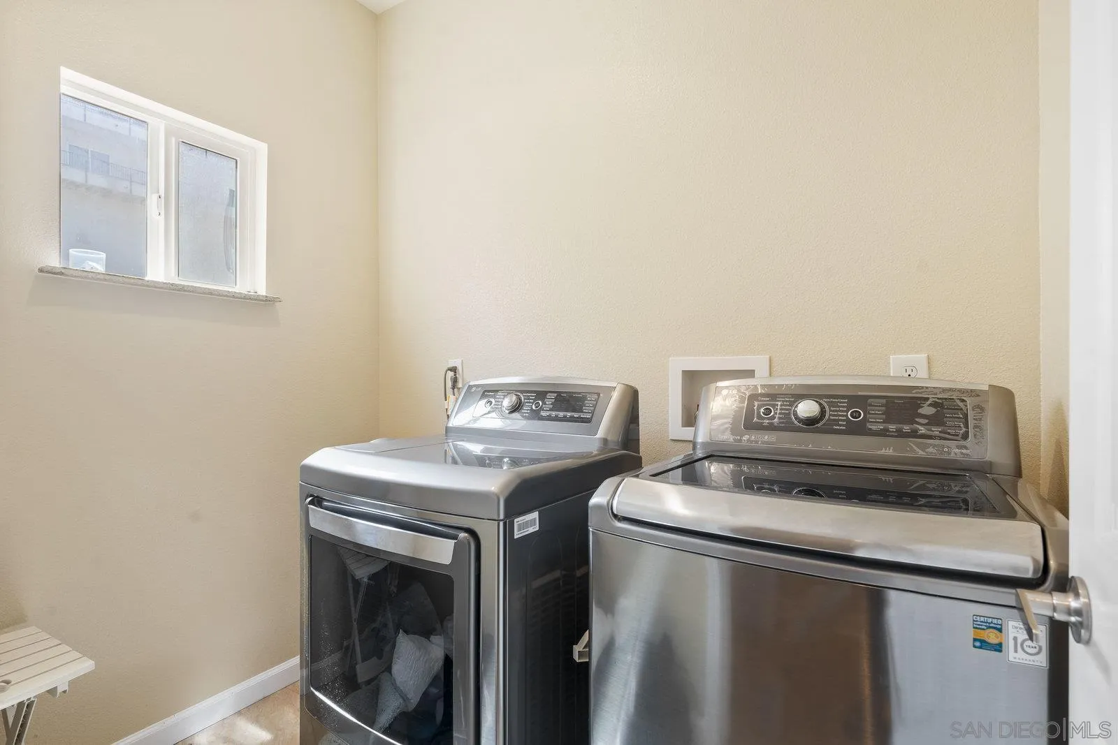 https://cdn.realtyfeed.com/cdn/127/250032809/771f8861bce8499b52c112e1b7d9a4f3.webp