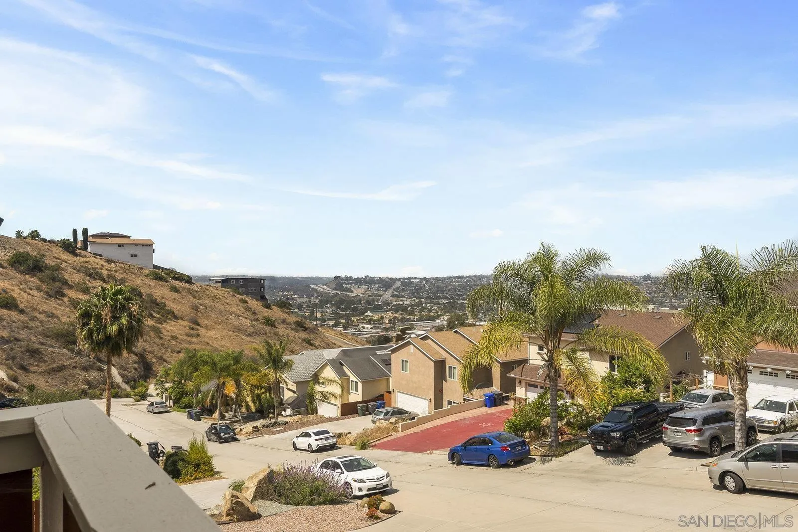 https://cdn.realtyfeed.com/cdn/127/250032809/f01c48831550a03c0ef26a39daa88f9a.webp