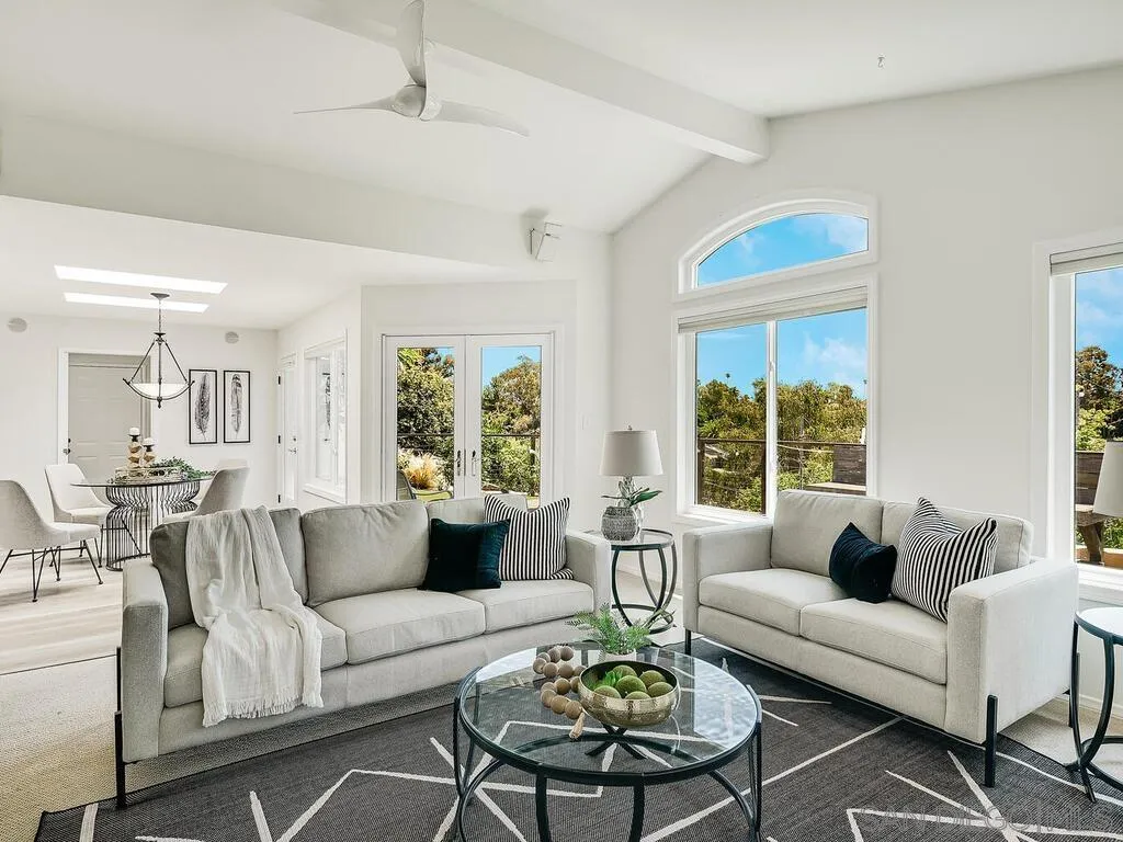 https://cdn.realtyfeed.com/cdn/127/250032818/0331e2c00733708980abd3ef46a52352.webp