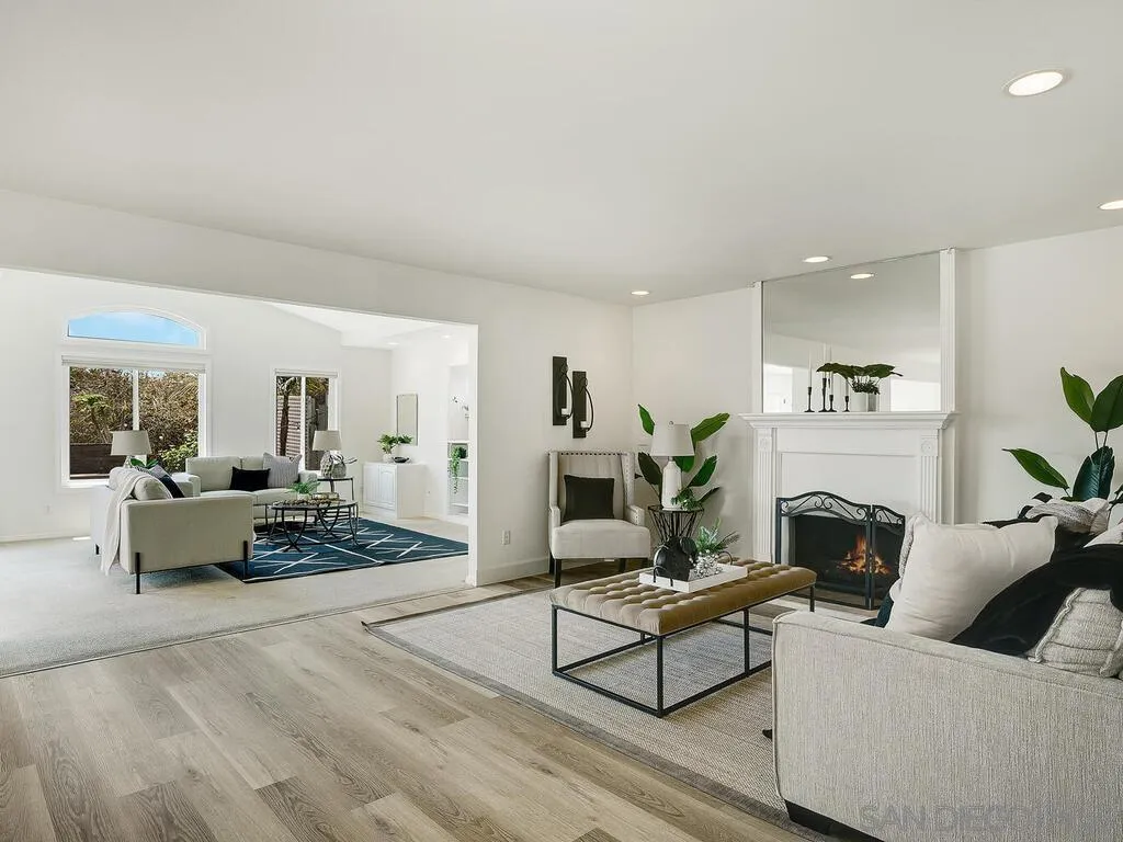 https://cdn.realtyfeed.com/cdn/127/250032818/232e7ecca8b0b2899c515151d03977ea.webp