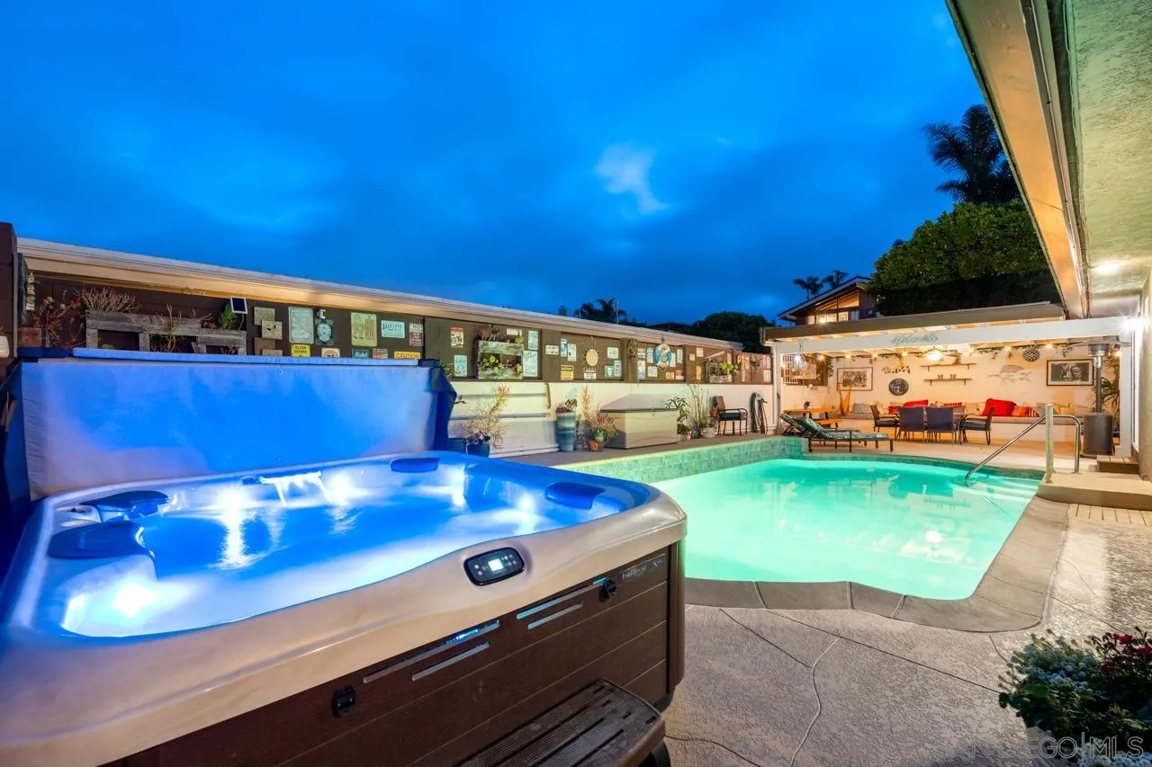 https://cdn.realtyfeed.com/cdn/127/250032827/1afe2a2804579ef74c3941306be0a4ae.webp
