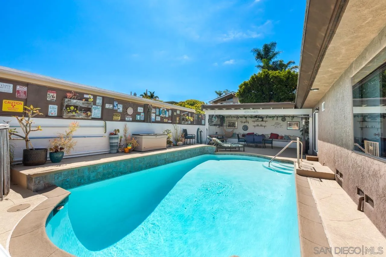 https://cdn.realtyfeed.com/cdn/127/250032827/3b02f53c0a1c756f83142ade7391433e.webp