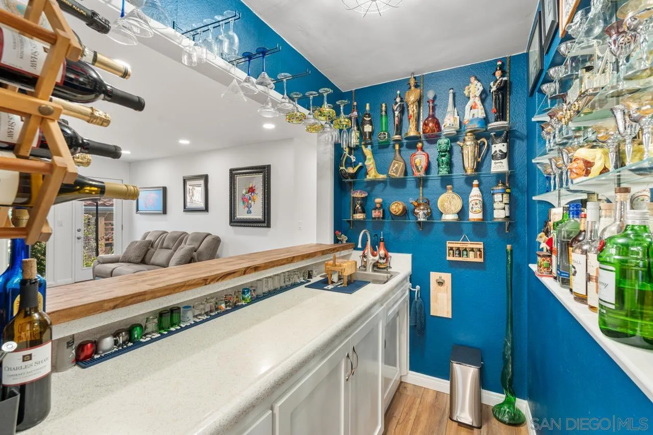 https://cdn.realtyfeed.com/cdn/127/250032827/b6b8e9c9805f84850b191c5671aebdae.webp