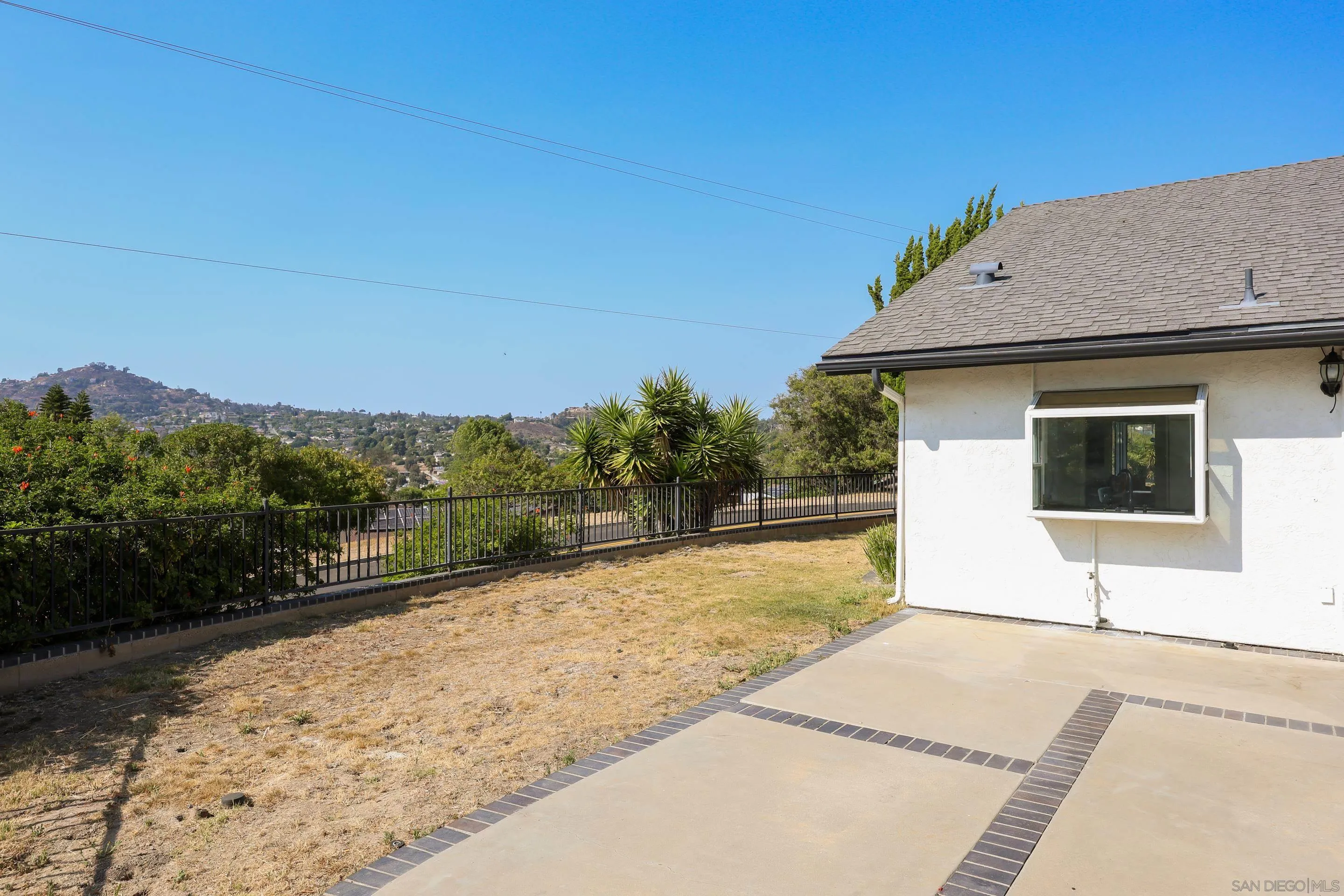 https://cdn.realtyfeed.com/cdn/127/250032843/0772e55513e680c8e12b19bfff8b4743.webp