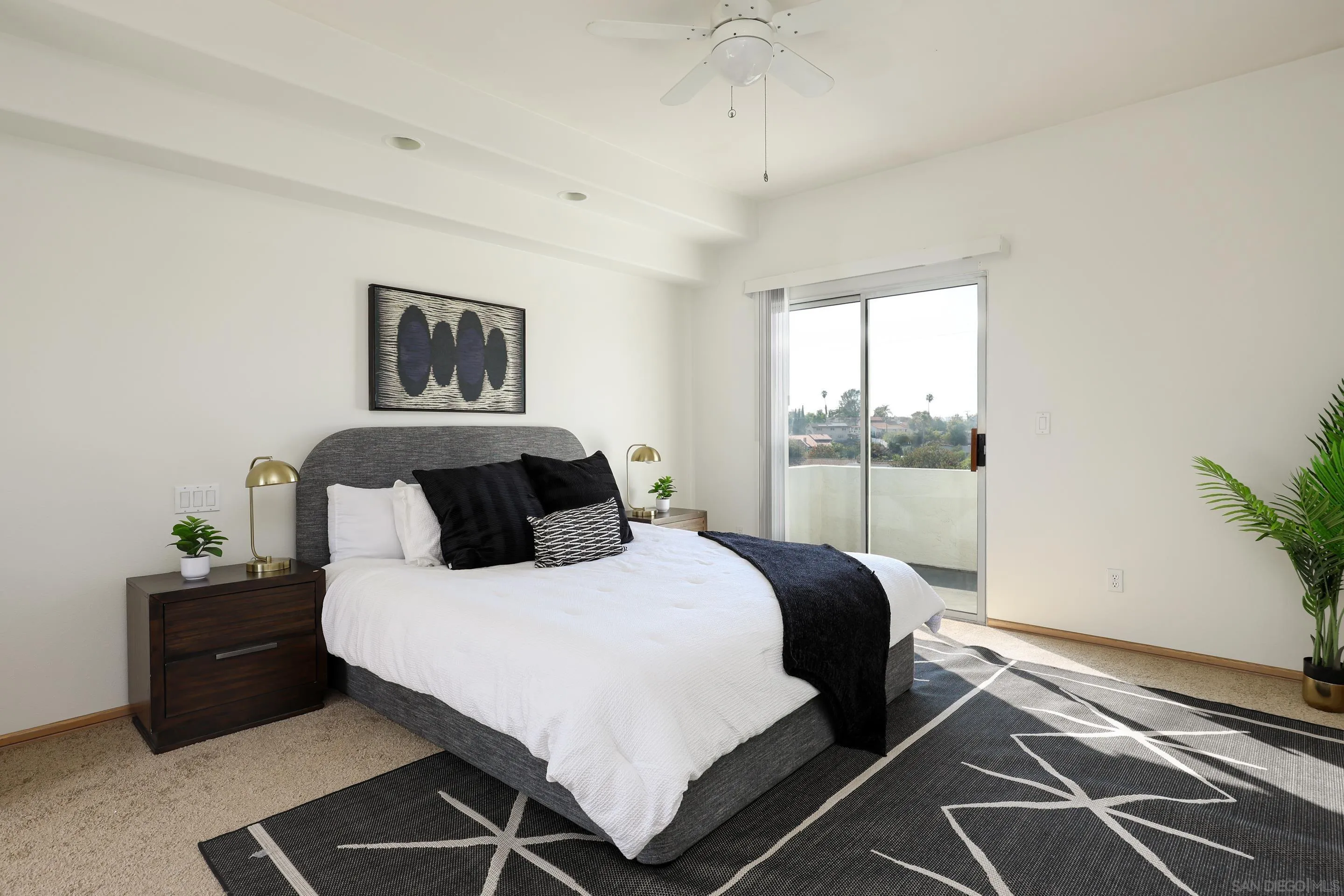 https://cdn.realtyfeed.com/cdn/127/250032843/11cf53fd33d1a296b6fc1325abd4e4b1.webp