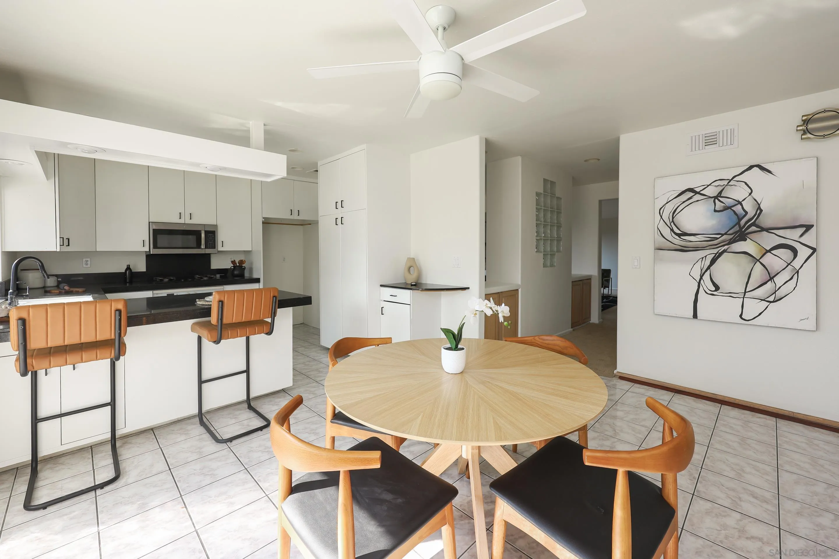https://cdn.realtyfeed.com/cdn/127/250032843/a0536d760b81d779ee5717cbe7841f8c.webp