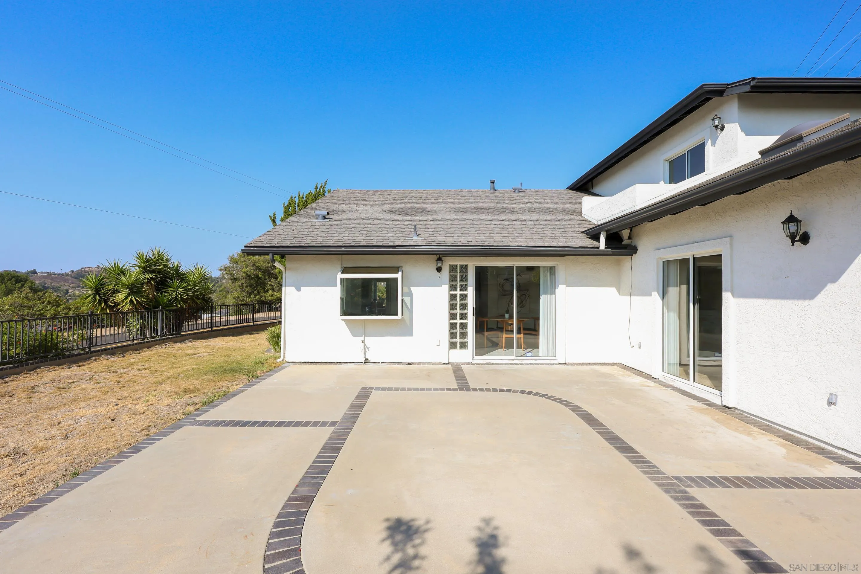 https://cdn.realtyfeed.com/cdn/127/250032843/b6982325d73fe23bb1296cb3d0099902.webp