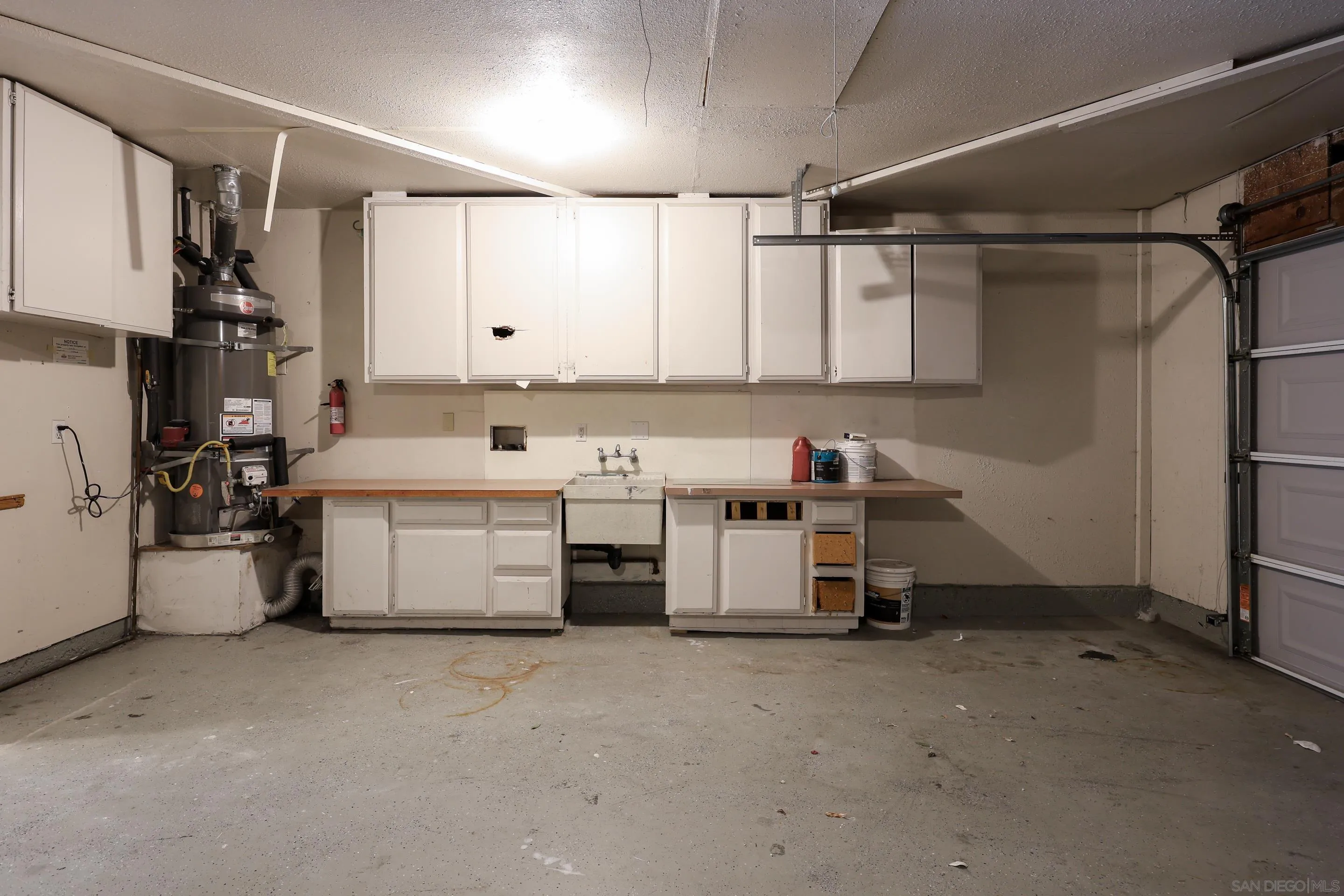 https://cdn.realtyfeed.com/cdn/127/250032843/cba92be2d6ac16e2947ef6eaa97b3b30.webp