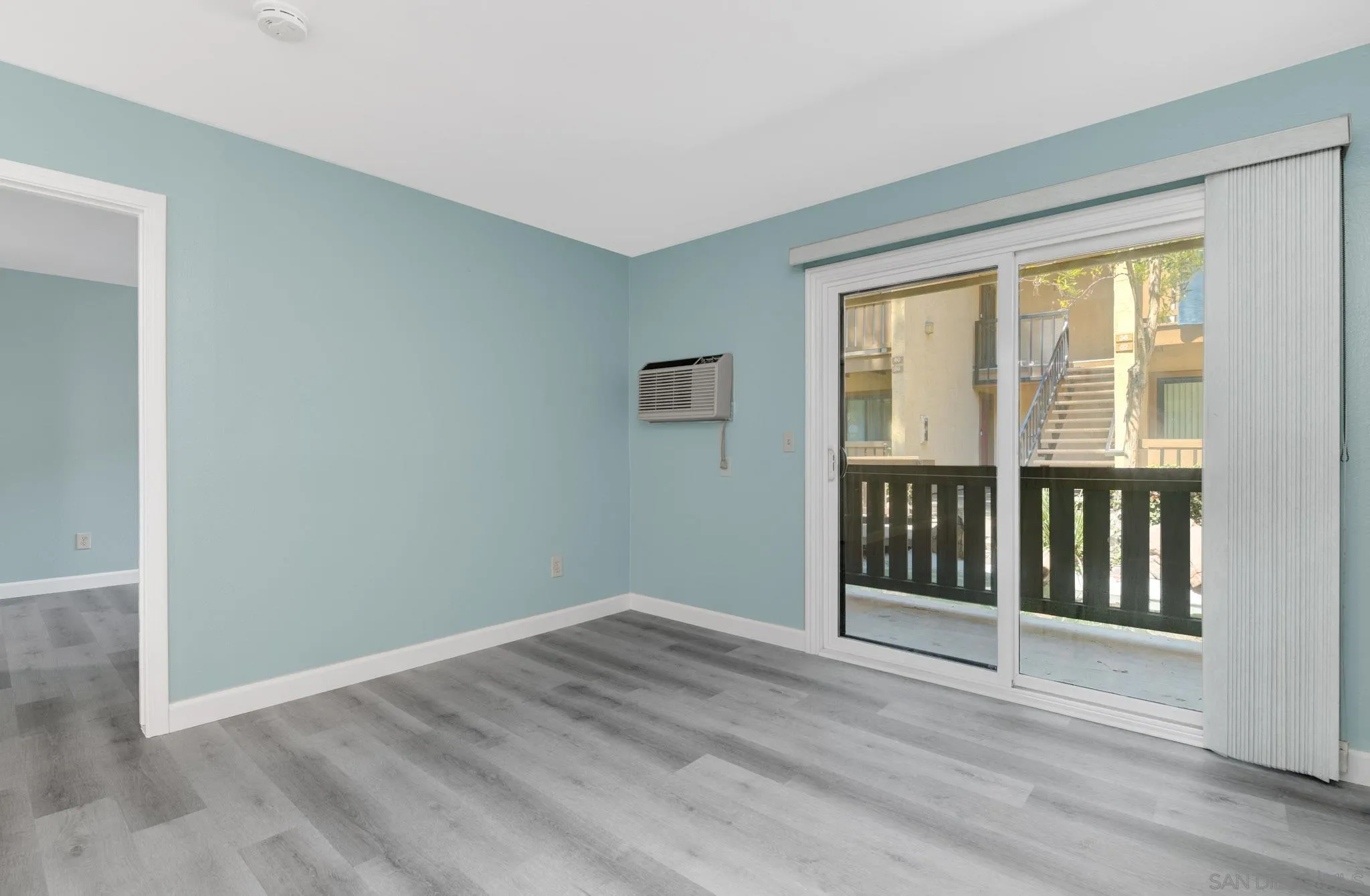 https://cdn.realtyfeed.com/cdn/127/250032864/55c5bba2a9446691c5ff359c34c05f7f.webp