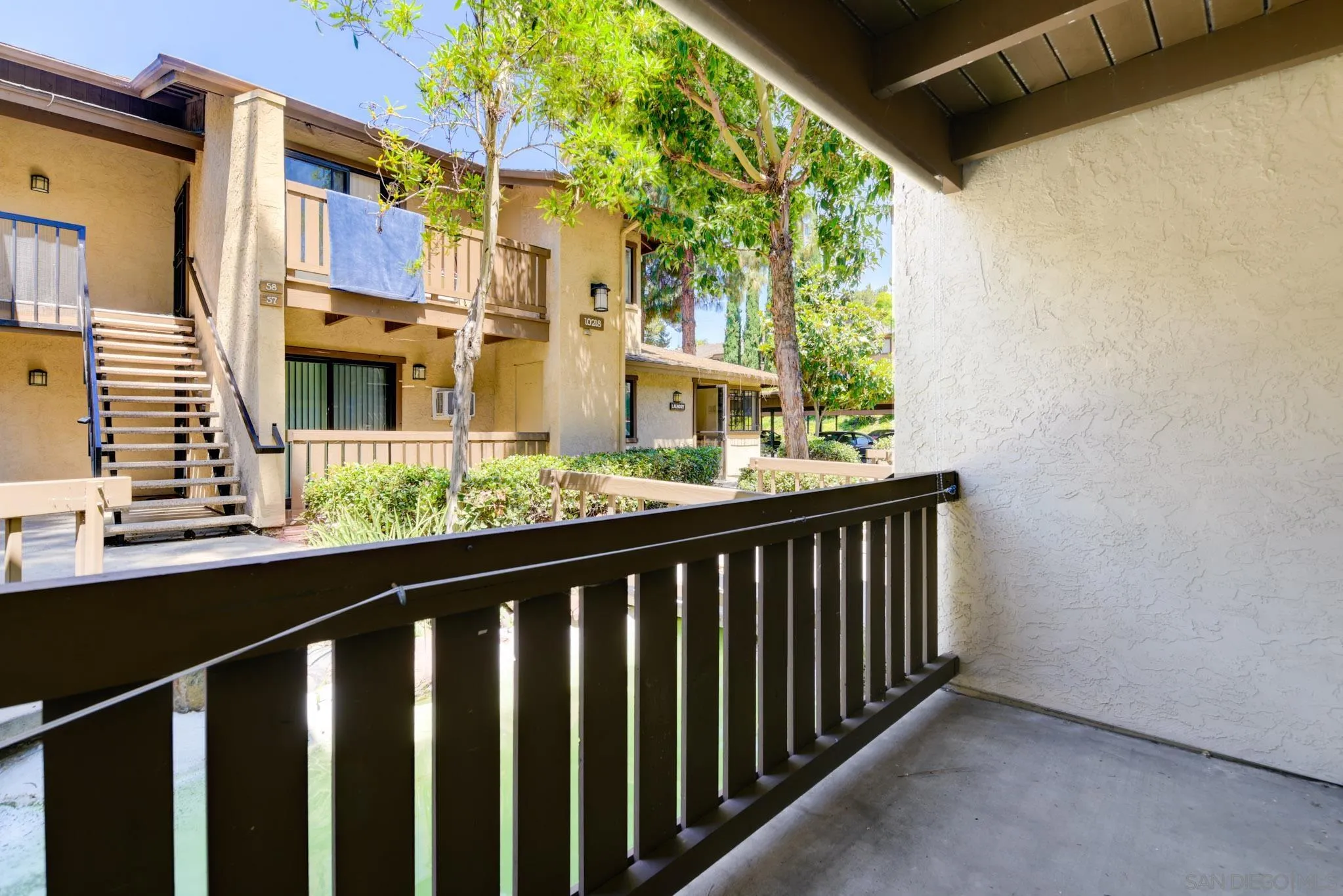 https://cdn.realtyfeed.com/cdn/127/250032864/ccf75bc6625881b0c1b5b25a94e85377.webp