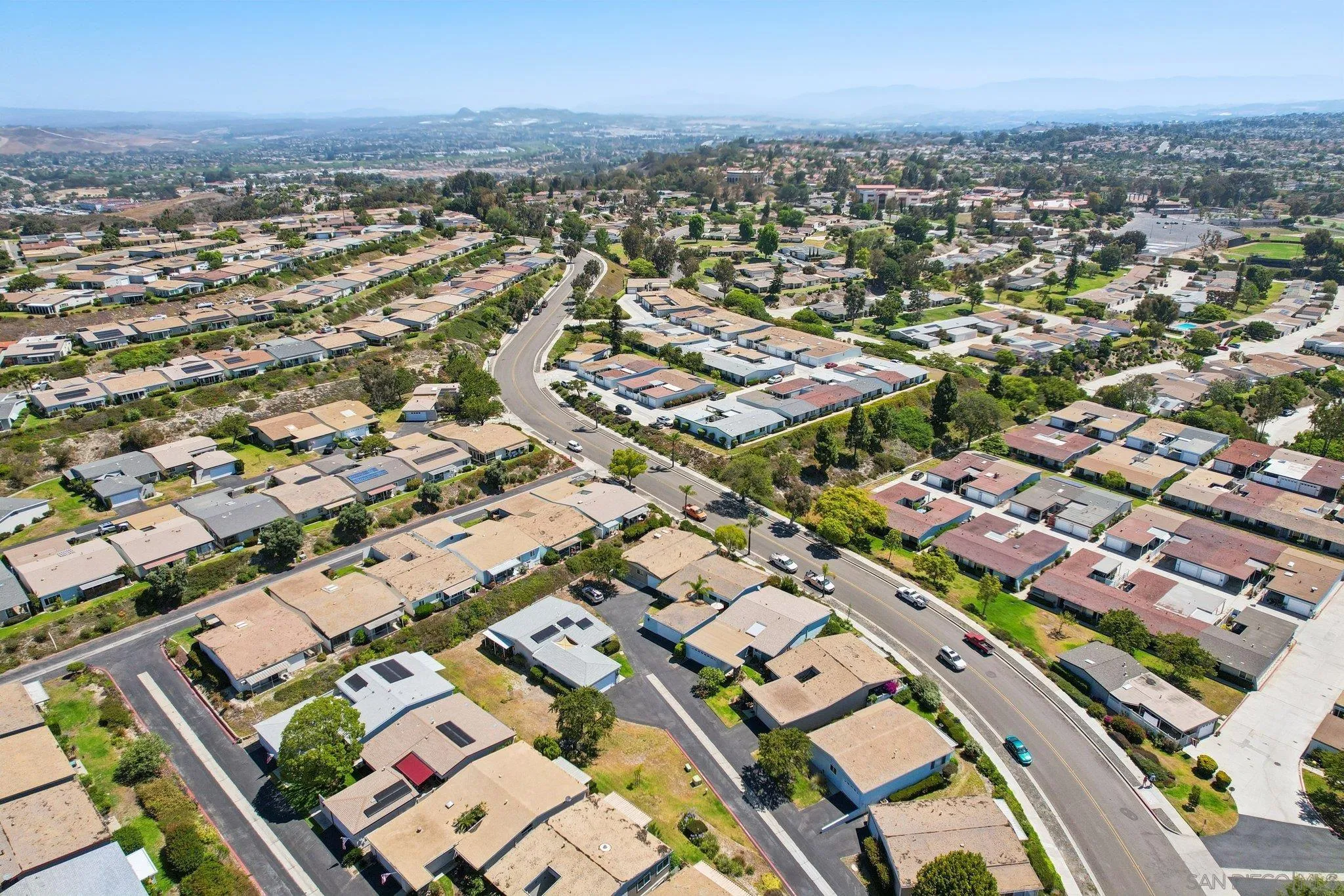 https://cdn.realtyfeed.com/cdn/127/250032865/b69d59df5657bbd272b5940caca0d5d7.webp