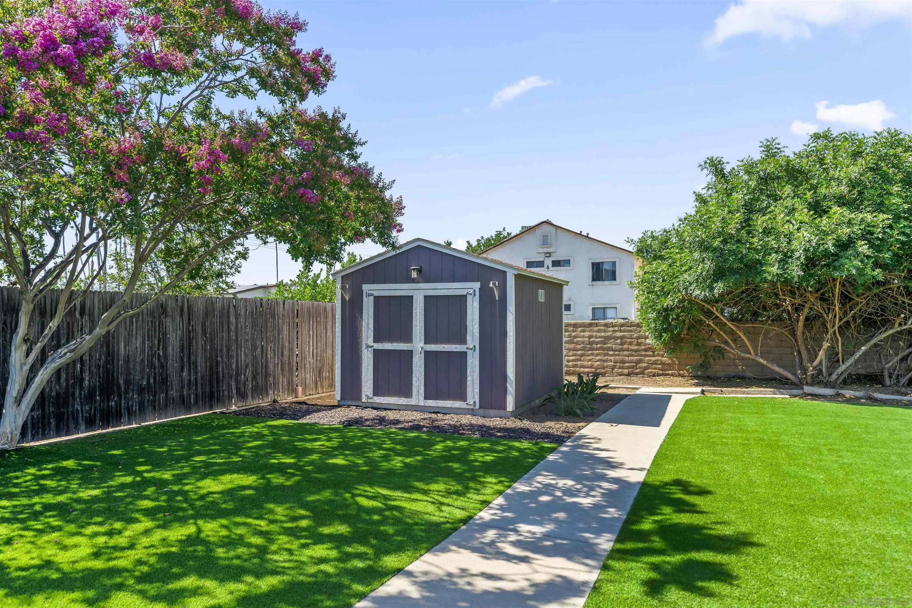 https://cdn.realtyfeed.com/cdn/127/250032879/2e3ab8a815d9d33d6dd5fee917a5ad46.webp