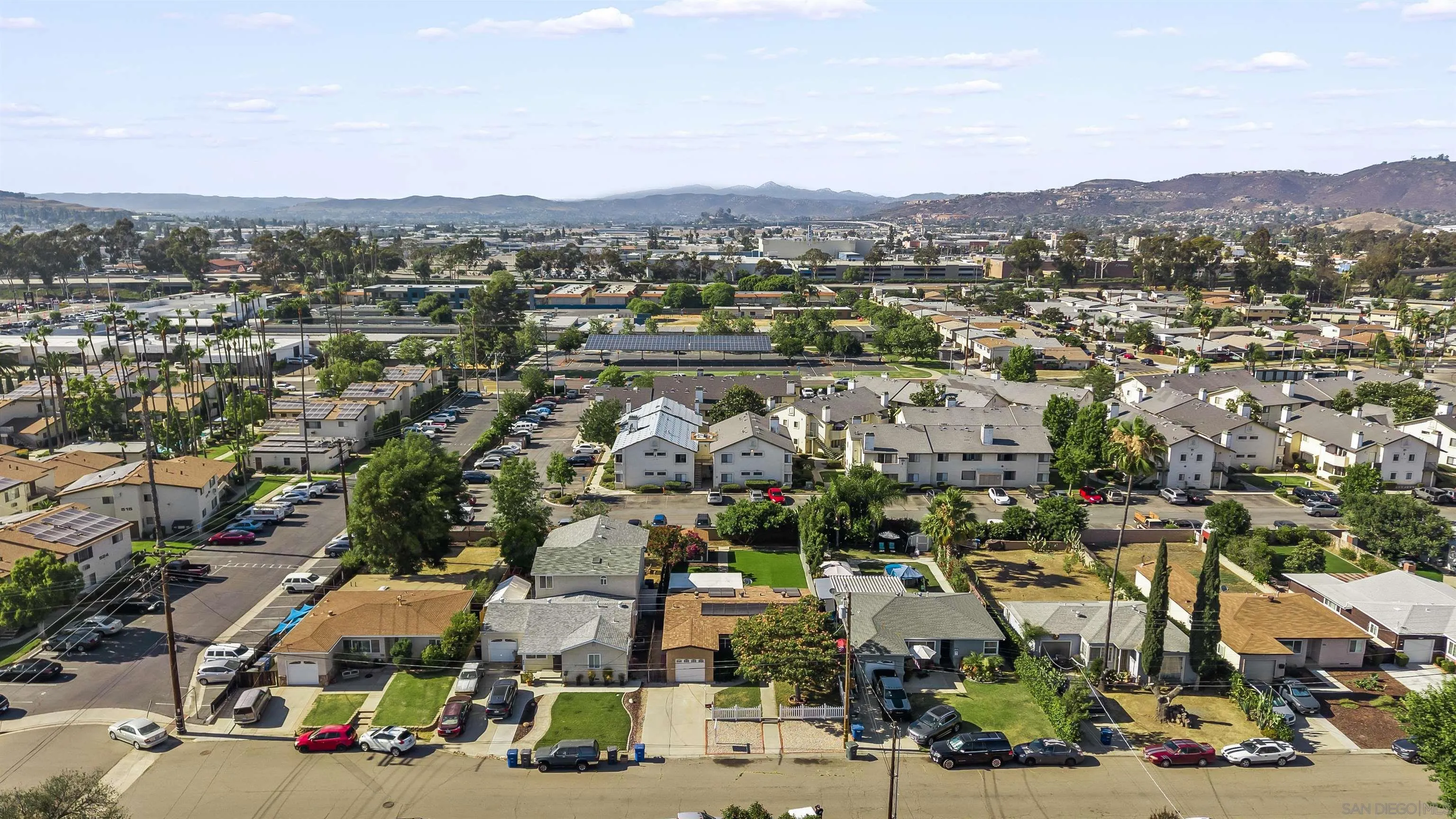 https://cdn.realtyfeed.com/cdn/127/250032879/b1719079248b22f3bee974eb8552c70e.webp