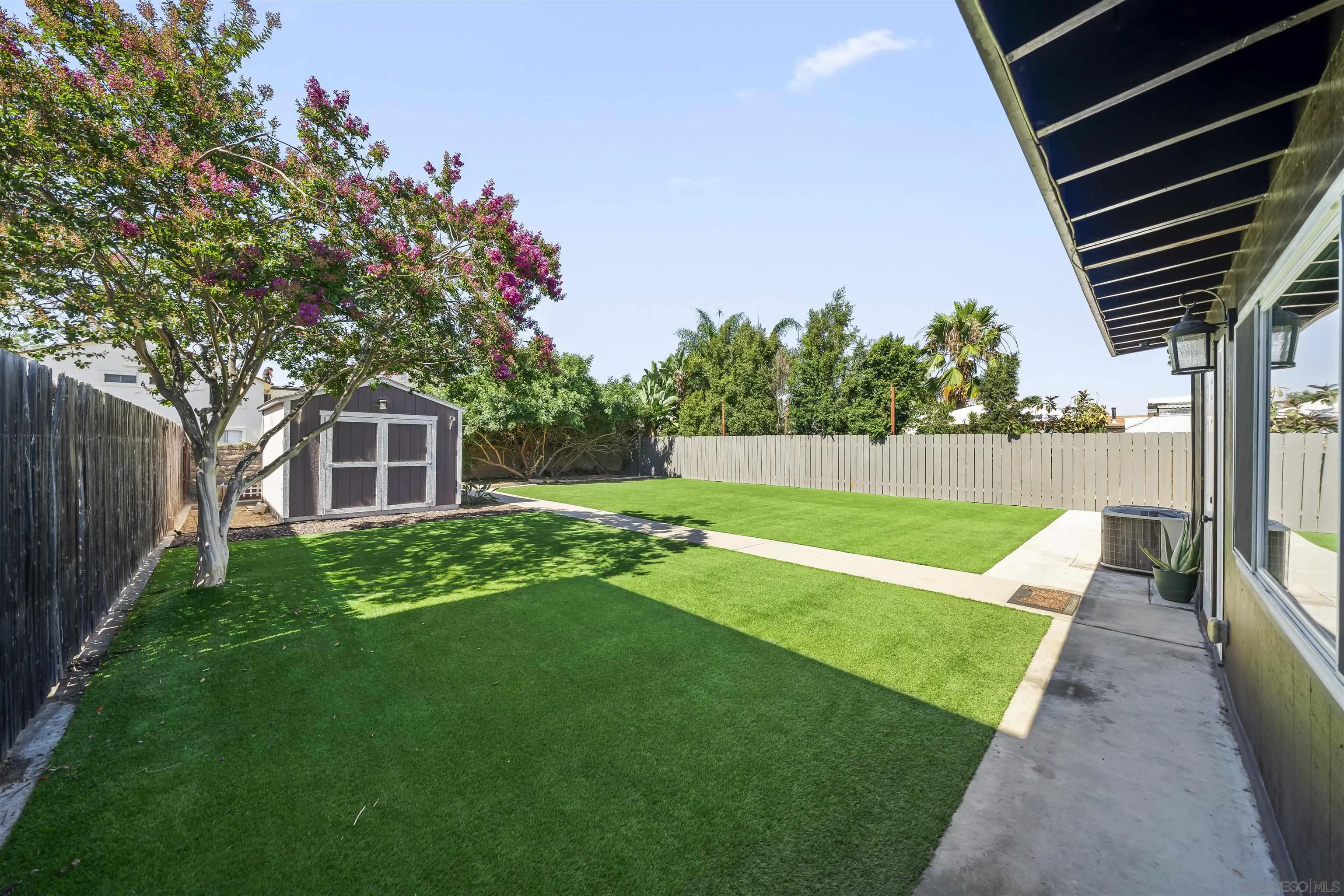 https://cdn.realtyfeed.com/cdn/127/250032879/e96f84f44a1bcc485b4ff345368ebacc.webp