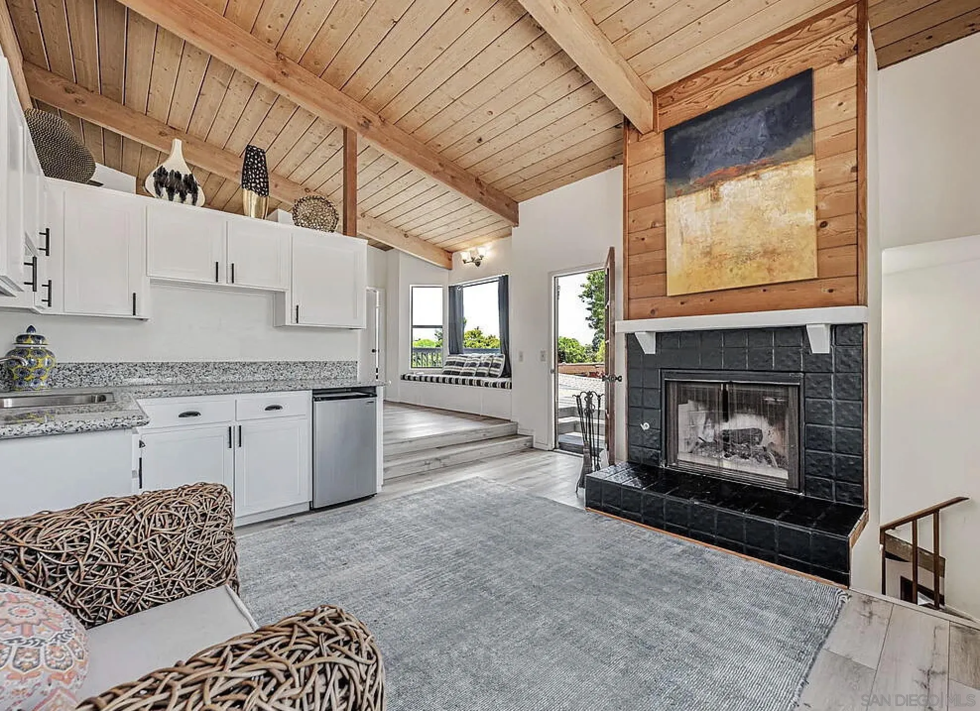 https://cdn.realtyfeed.com/cdn/127/250032897/7bb8d1922220f7b8b5a5e953e11d222b.webp