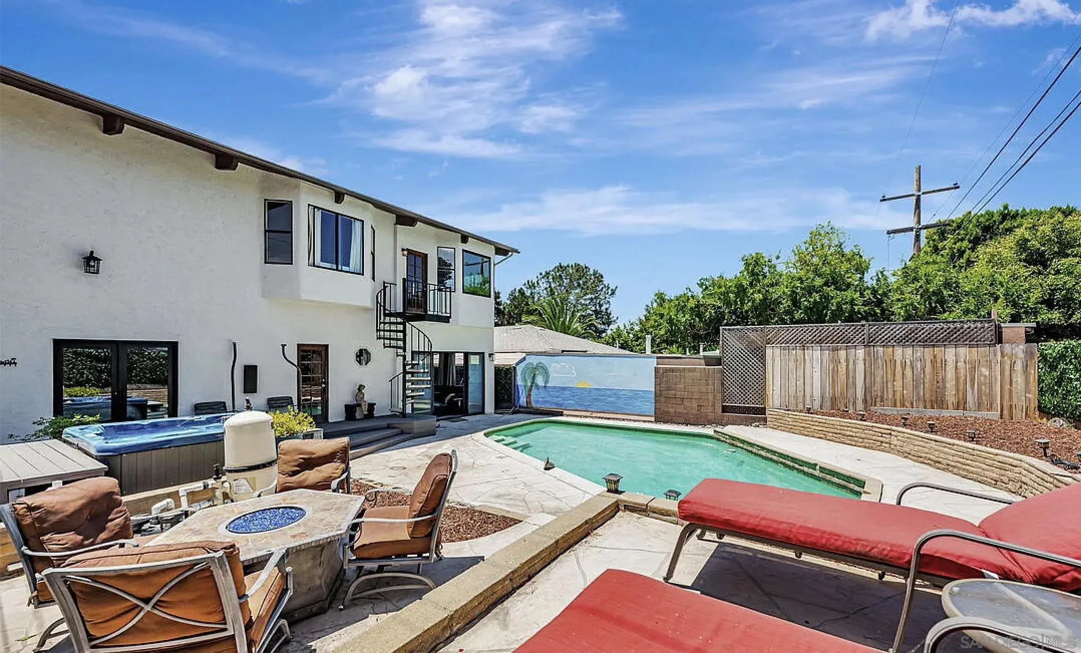https://cdn.realtyfeed.com/cdn/127/250032897/fdfd5afcdbbc9cb296e0b00e6ec51625.webp