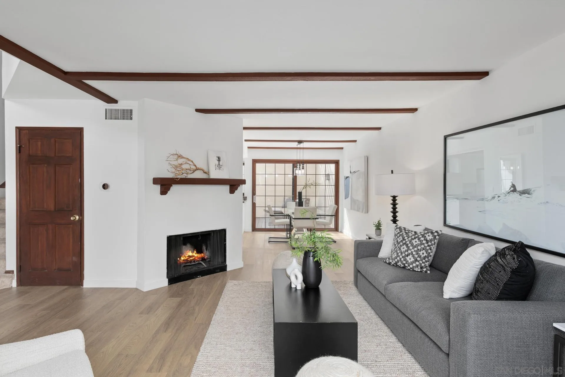 Photo #4: 250032901 Listing 