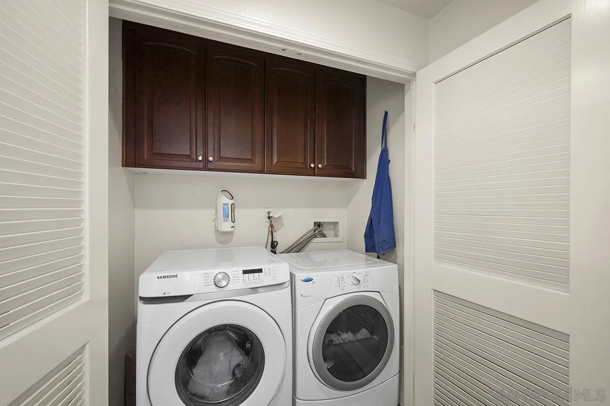https://cdn.realtyfeed.com/cdn/127/250032907/05b3471c5ca25defb4c5421995efd88e.webp