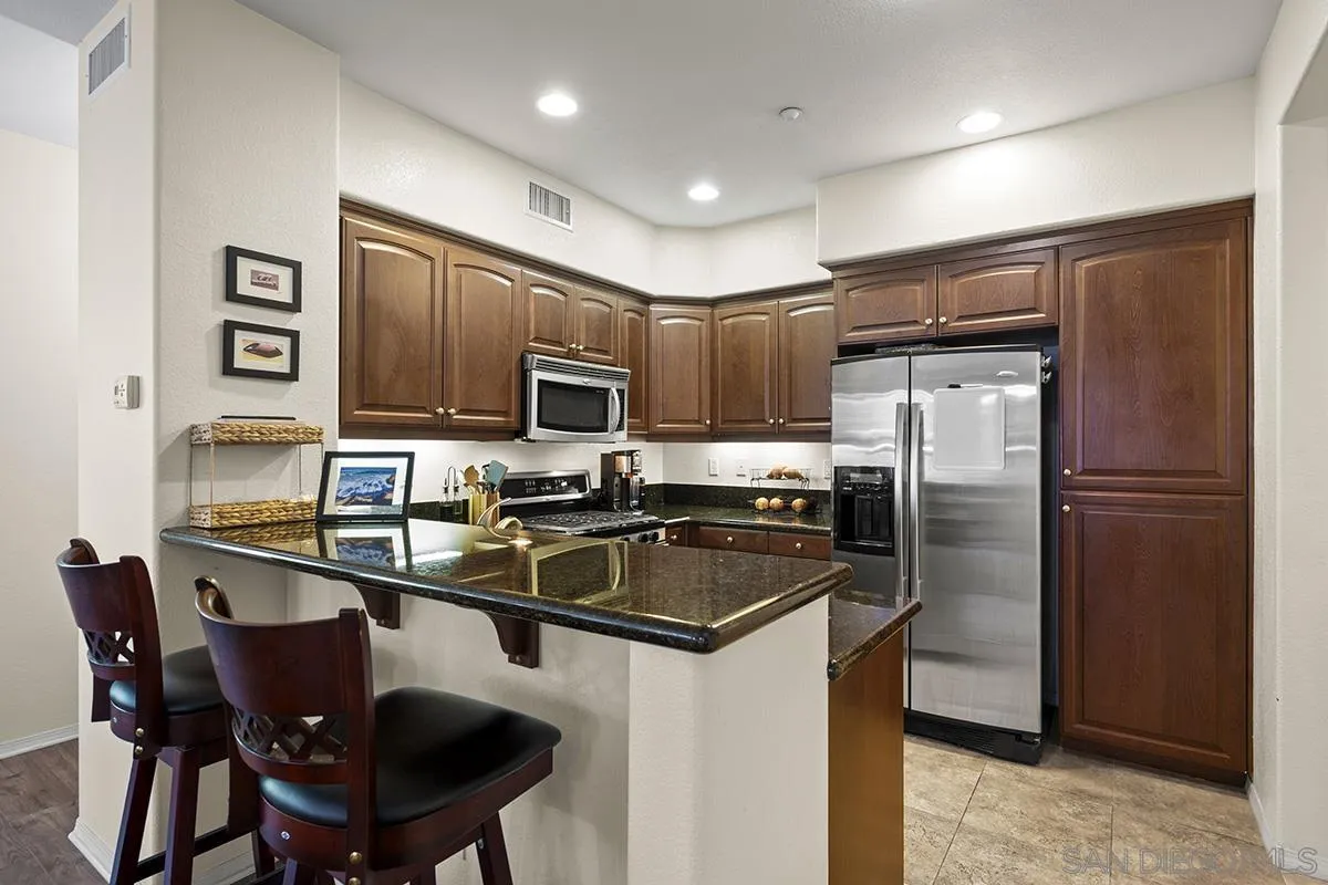 https://cdn.realtyfeed.com/cdn/127/250032907/4e3c85d4c7b2130d44d030d6ce702065.webp
