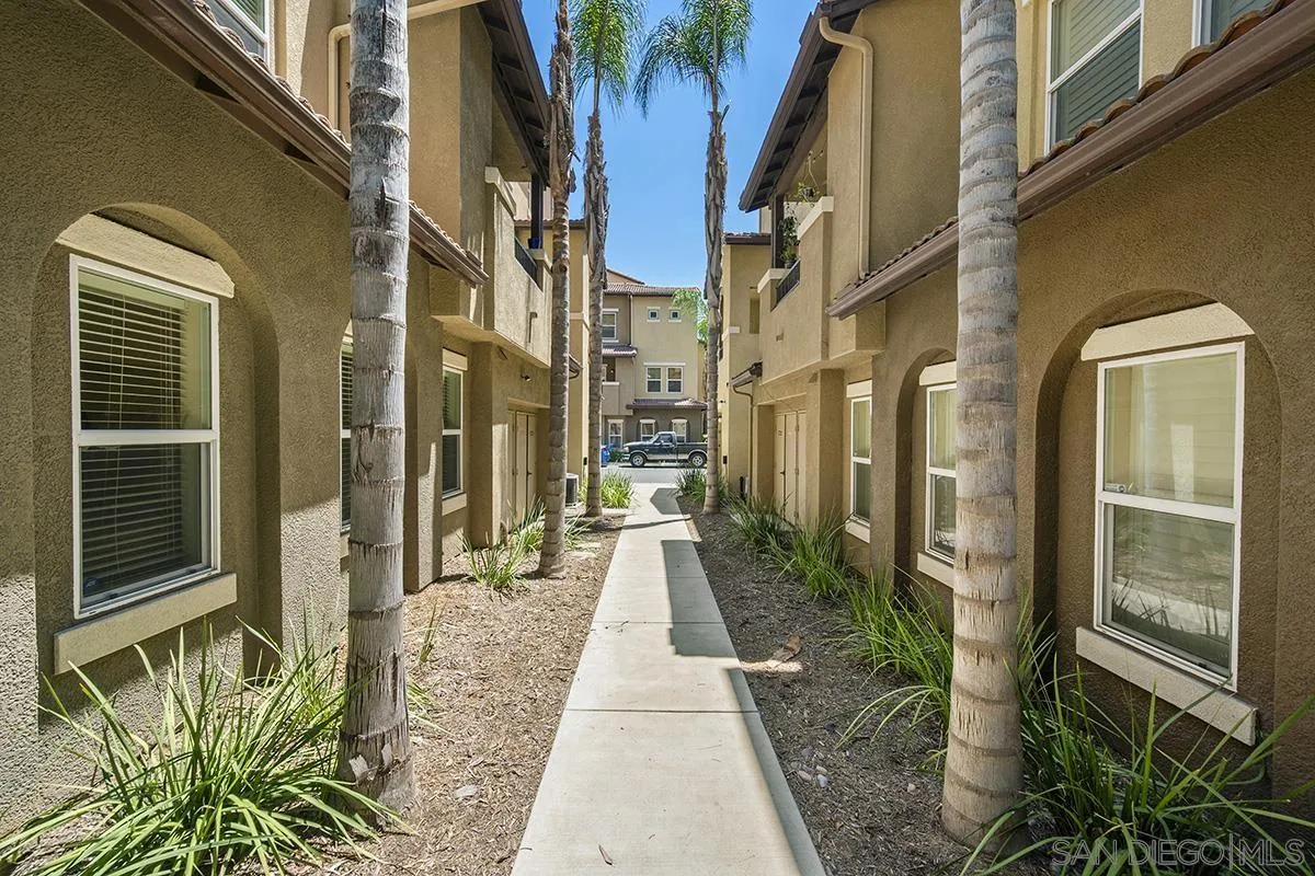 https://cdn.realtyfeed.com/cdn/127/250032907/65eb5fb4723803274c3381b0cd127e28.webp