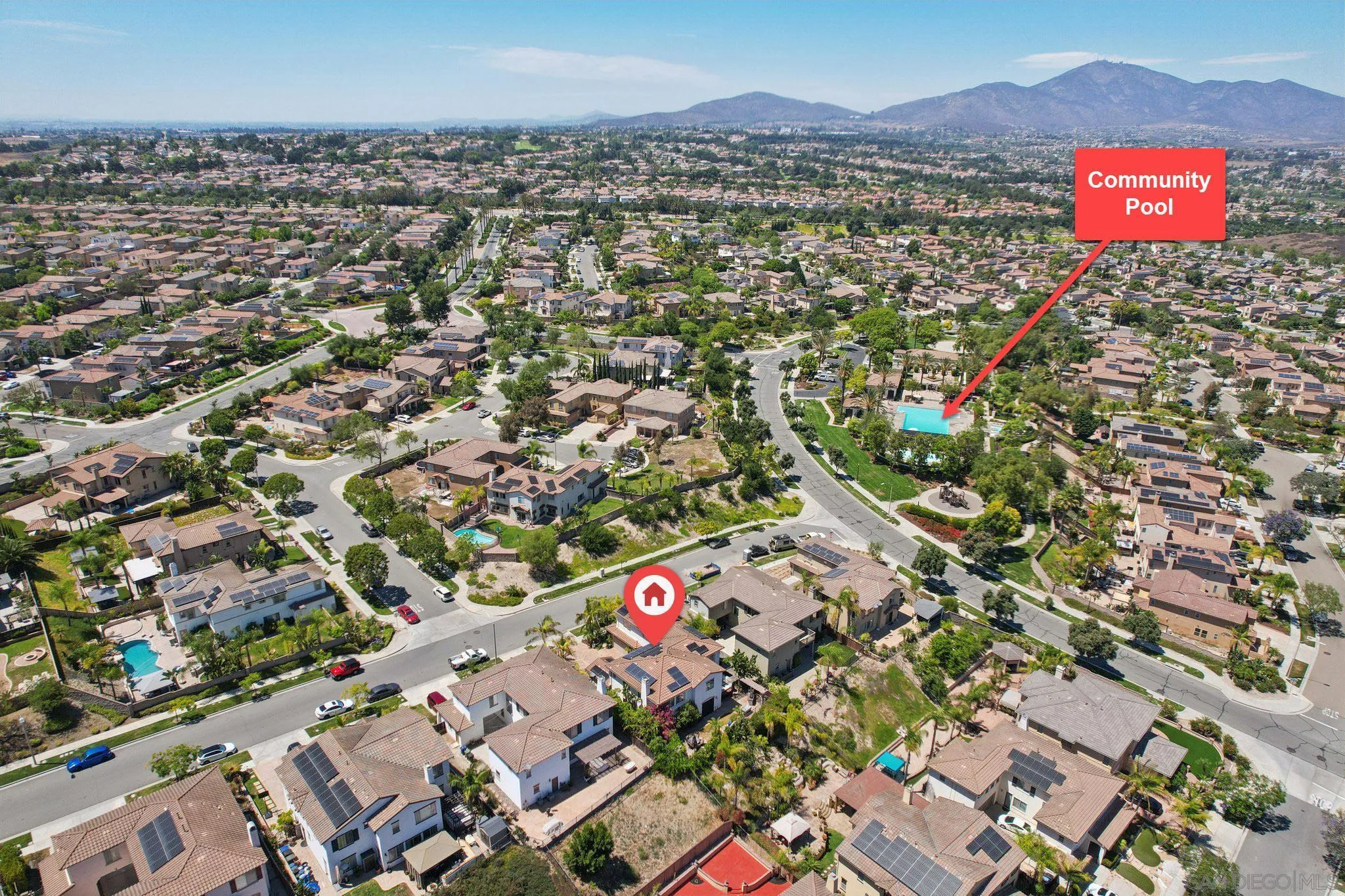 https://cdn.realtyfeed.com/cdn/127/250032930/1ca5419c1d723bfac4a31abeace310ea.webp