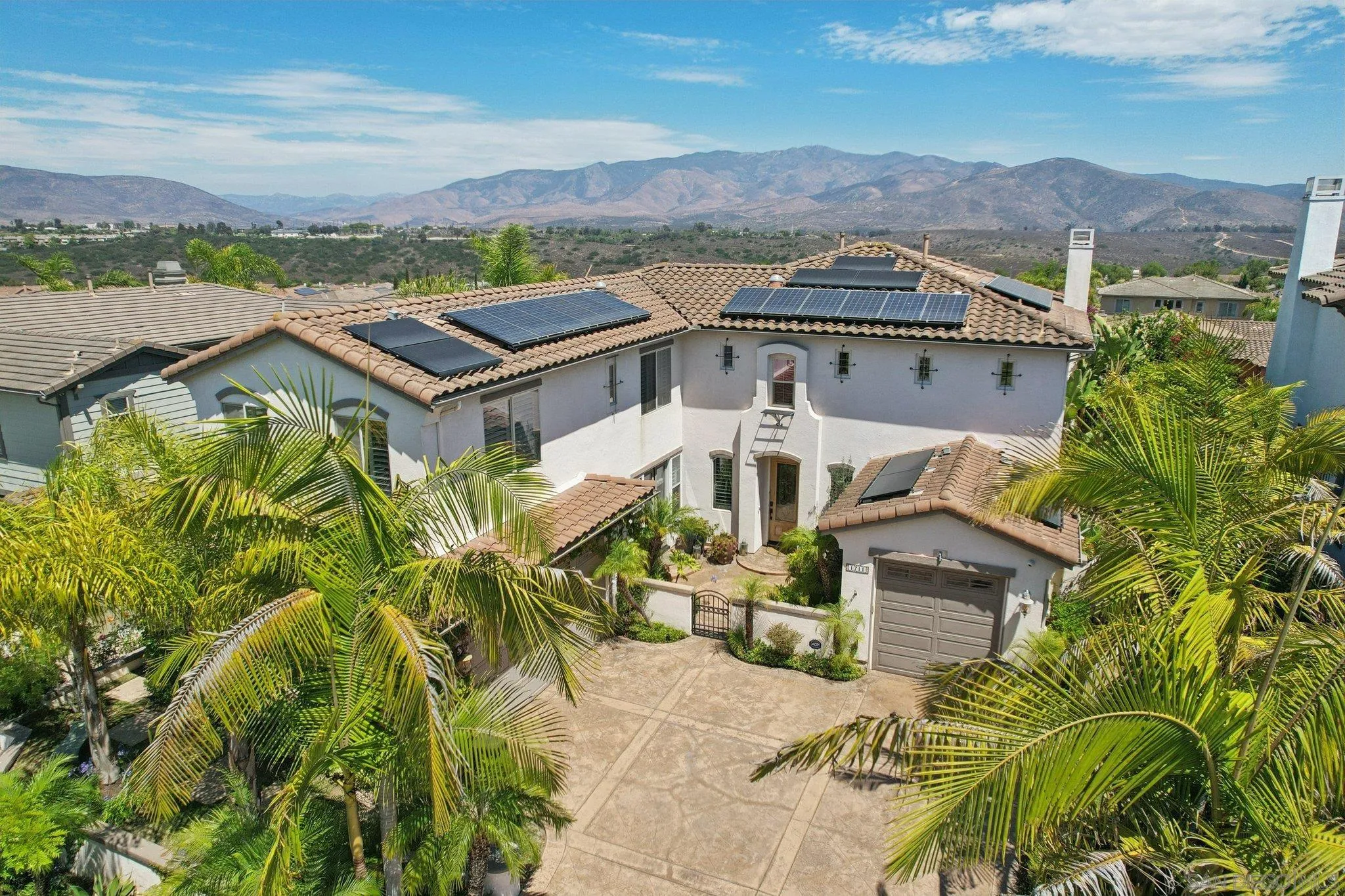 https://cdn.realtyfeed.com/cdn/127/250032930/20ab6d2fbbb2892eb13e3f0e4c5f18ee.webp
