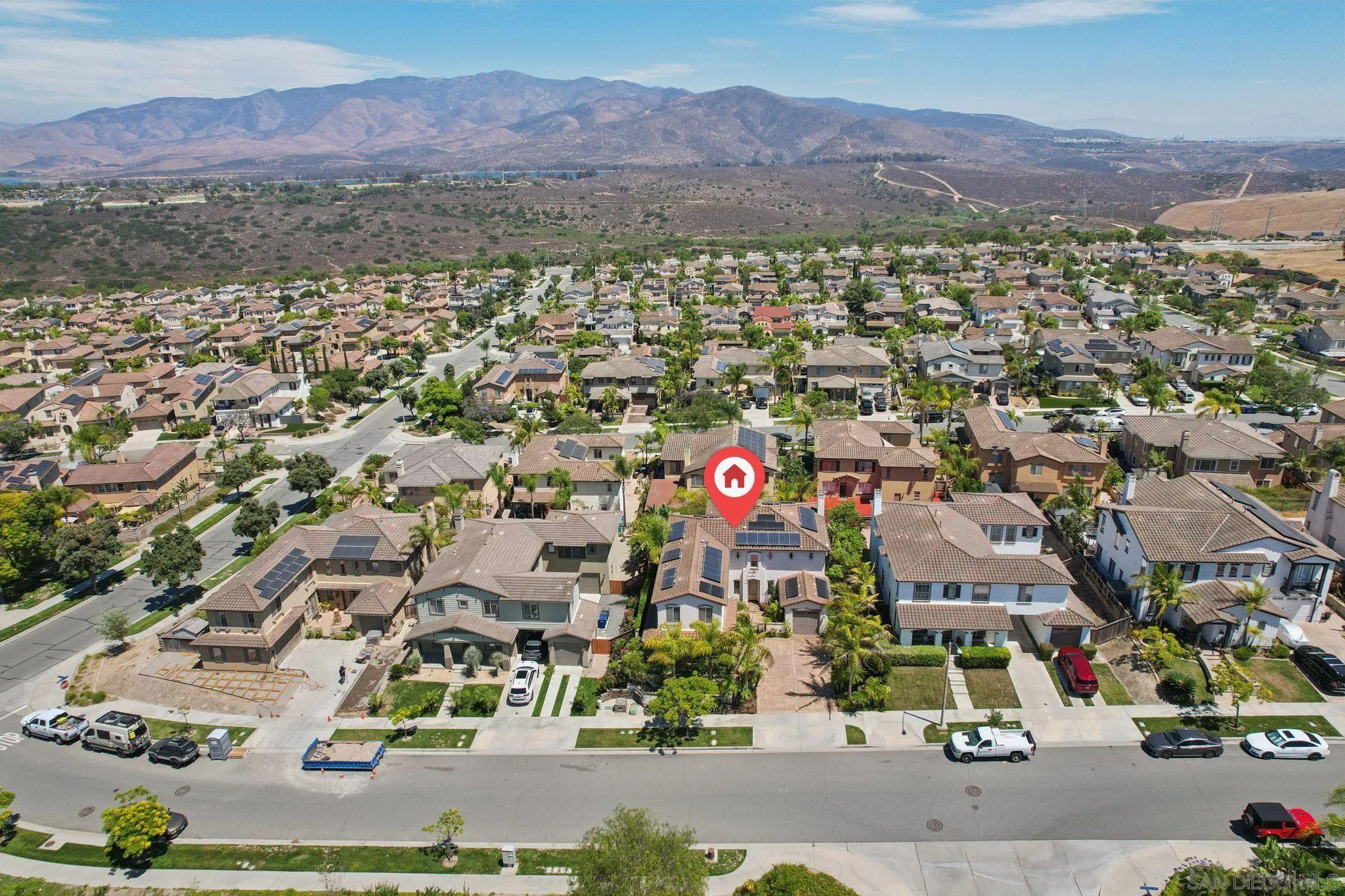 https://cdn.realtyfeed.com/cdn/127/250032930/36bdae63ae635f6f01e8fdd2f13fbebb.webp